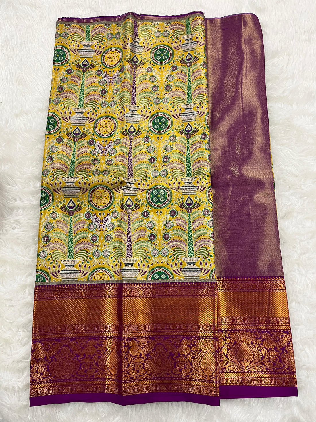 (2–5  Year) Lehenga – Unstitched (Blouse + Material)