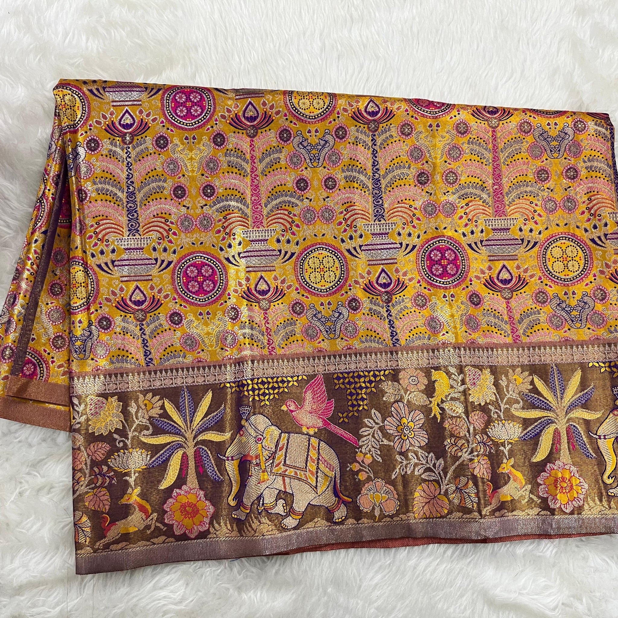 (2–5  Year) Lehenga – Unstitched (Blouse + Material)