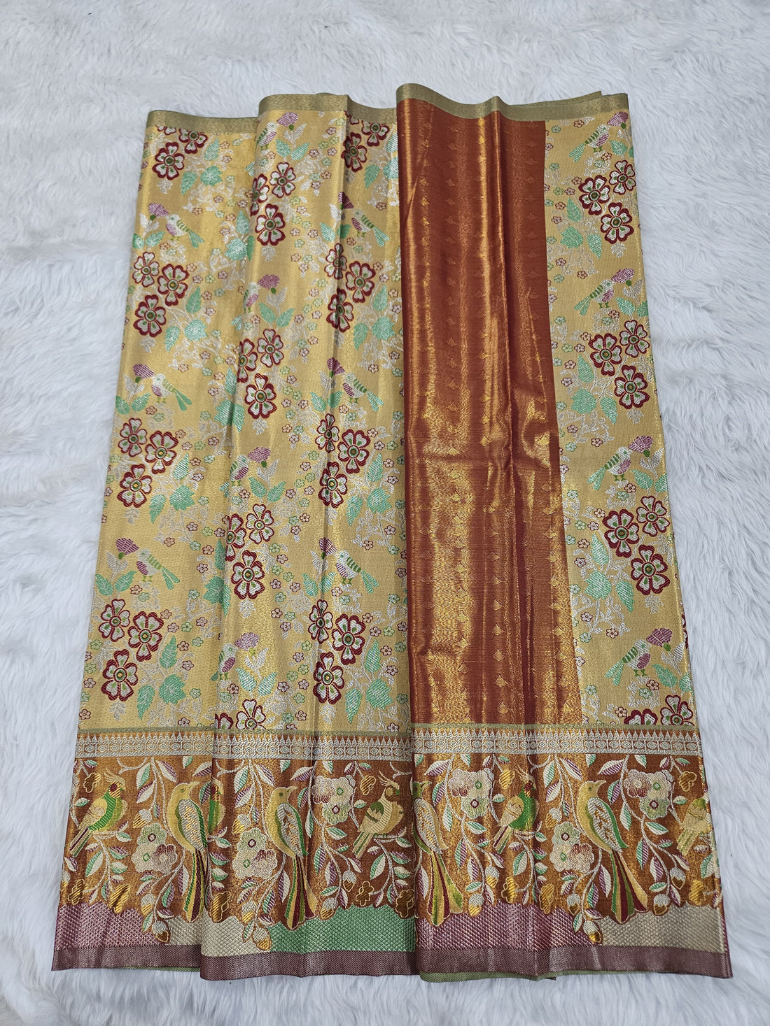 (2–5  Year) Lehenga – Unstitched (Blouse + Material)