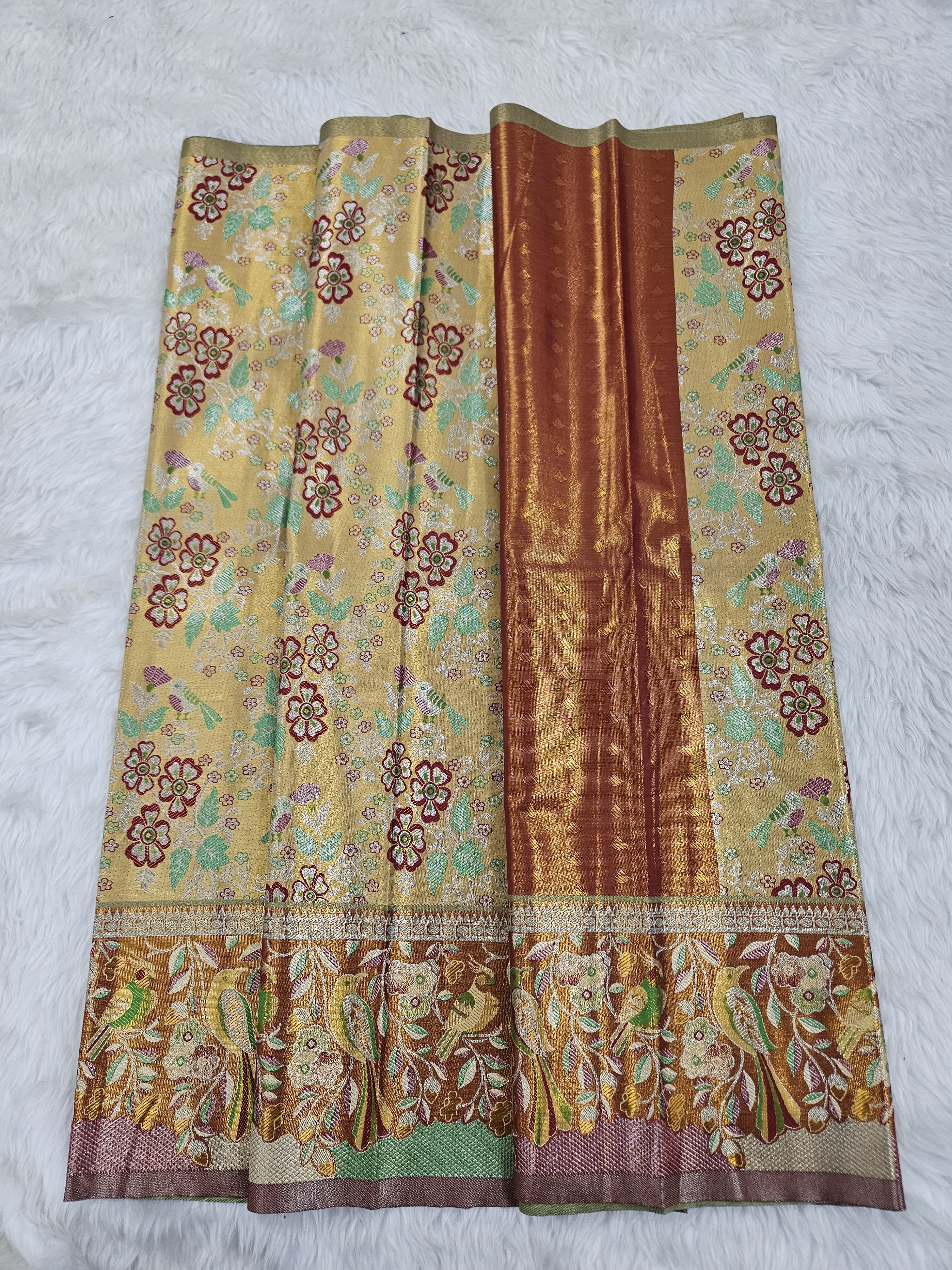 (2–5  Year) Lehenga – Unstitched (Blouse + Material)