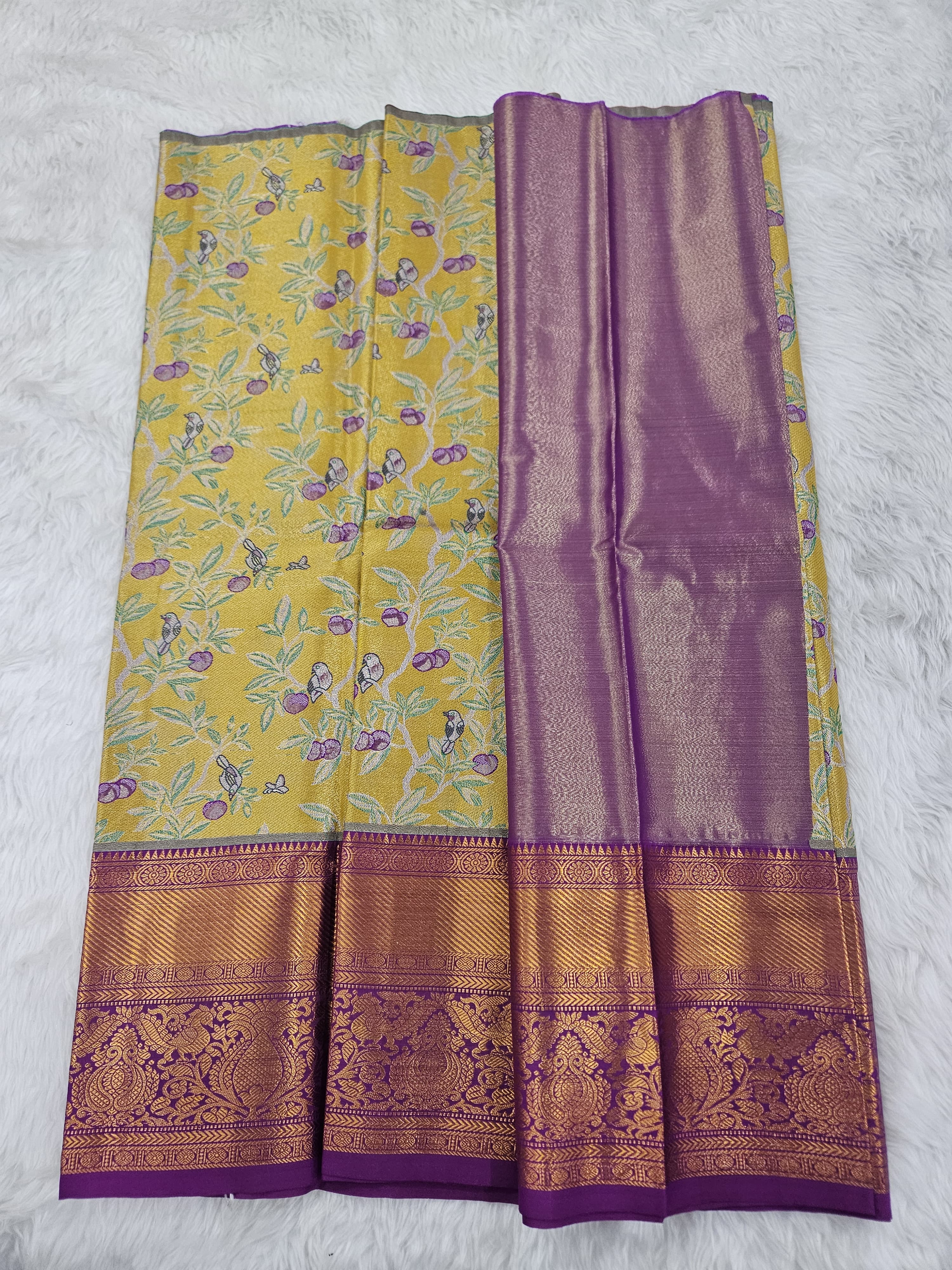 (2–5  Year) Lehenga – Unstitched (Blouse + Material)