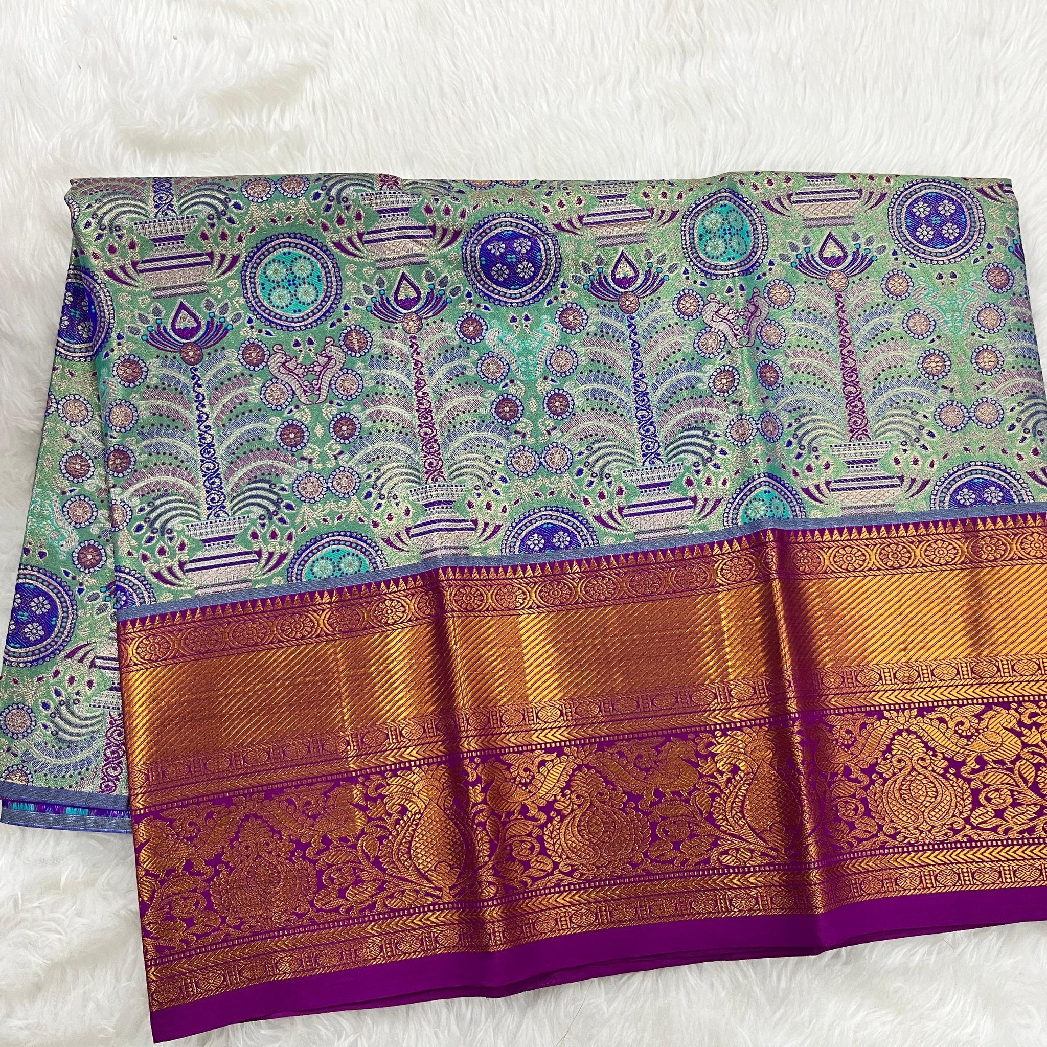 (2–5  Year) Lehenga – Unstitched (Blouse + Material)