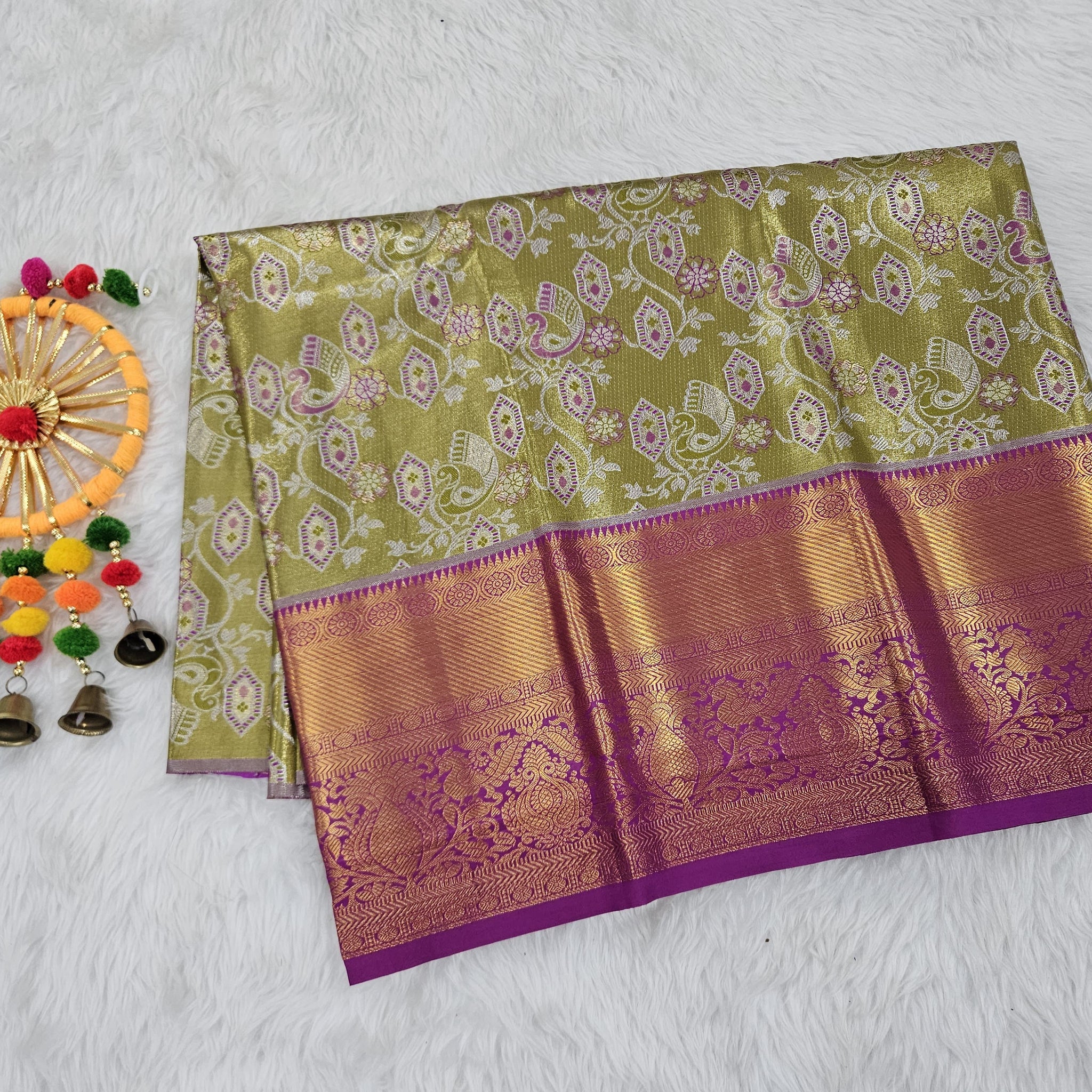 (2–5  Year) Lehenga – Unstitched (Blouse + Material)