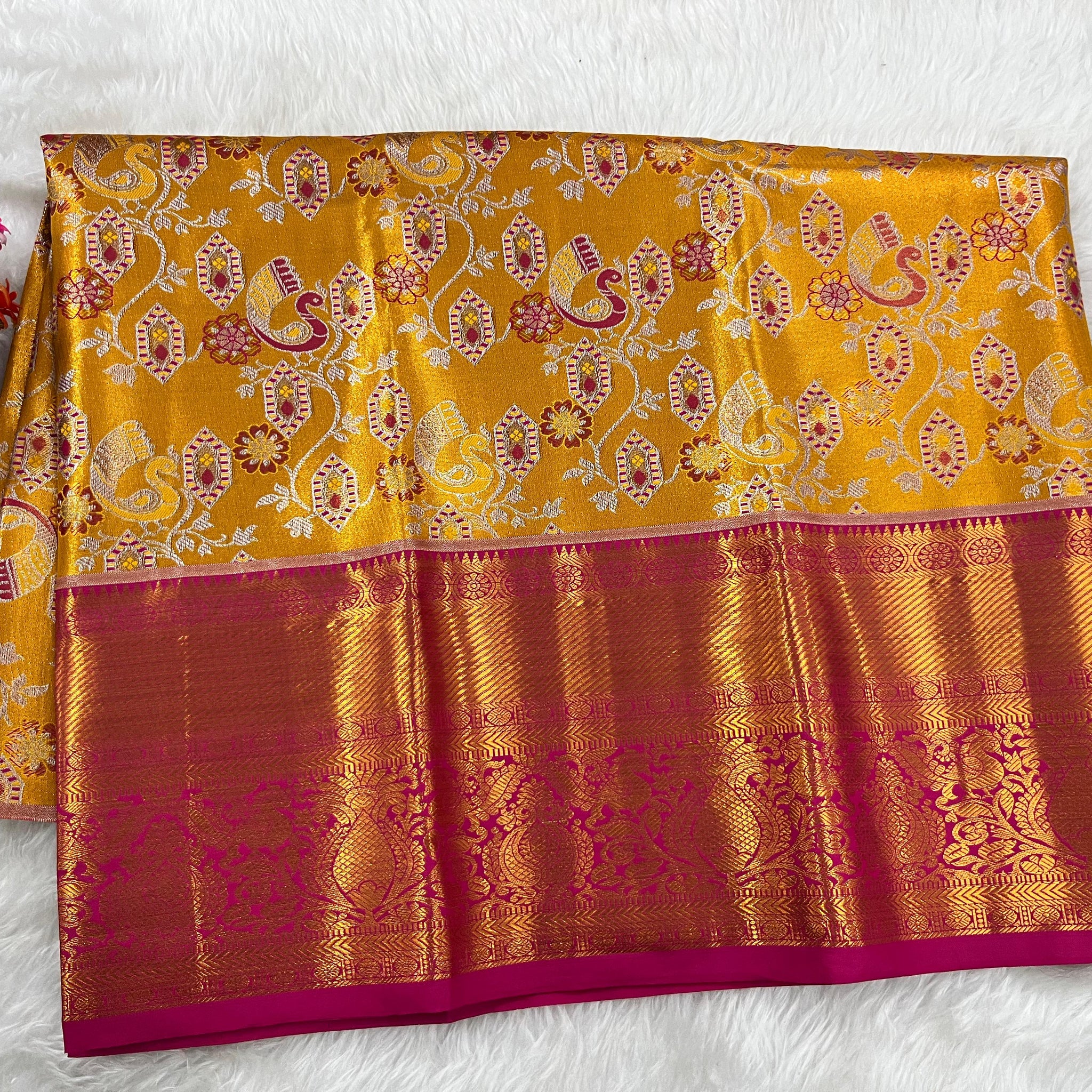 (2–5  Year) Lehenga – Unstitched (Blouse + Material)