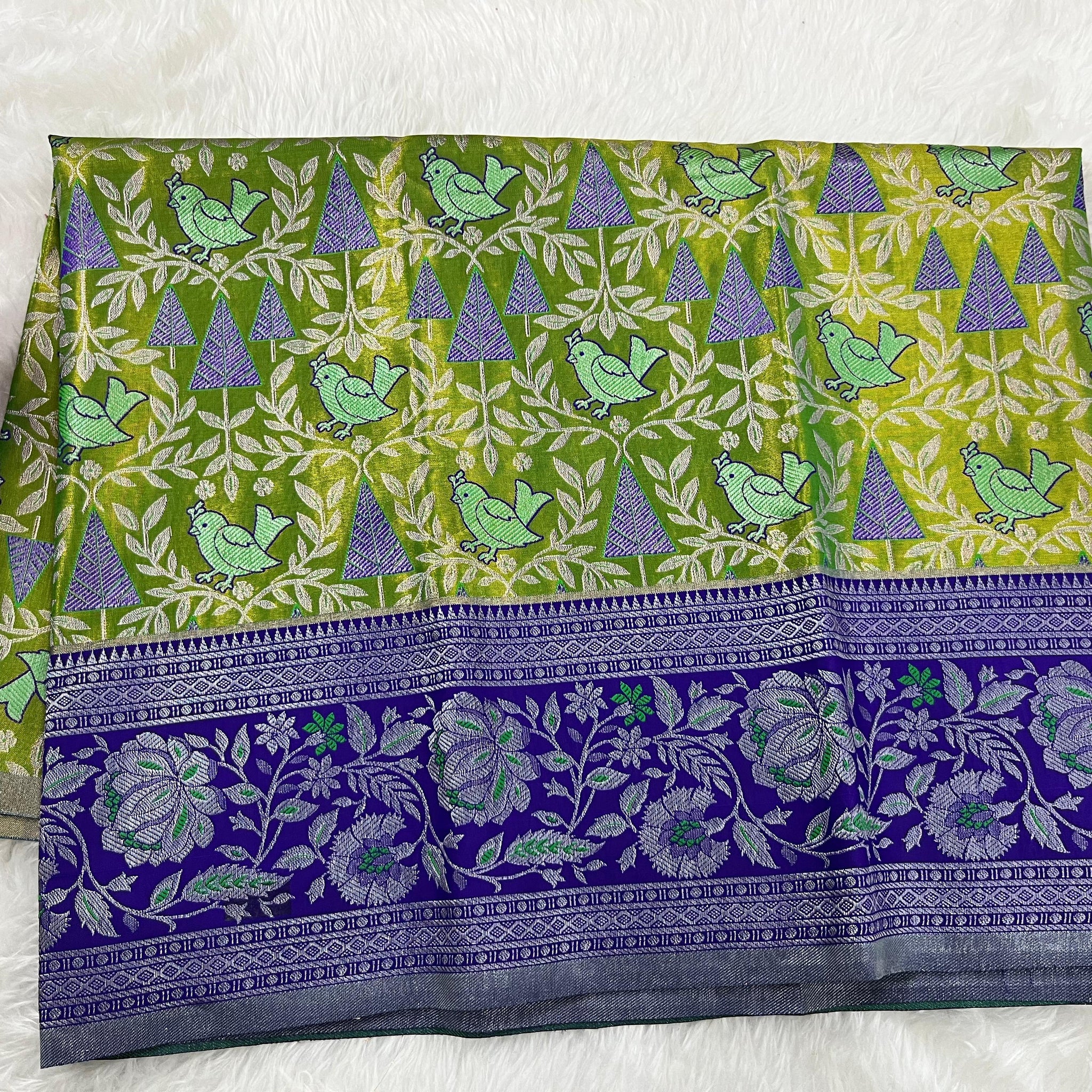 (2–5  Year) Lehenga – Unstitched (Blouse + Material)