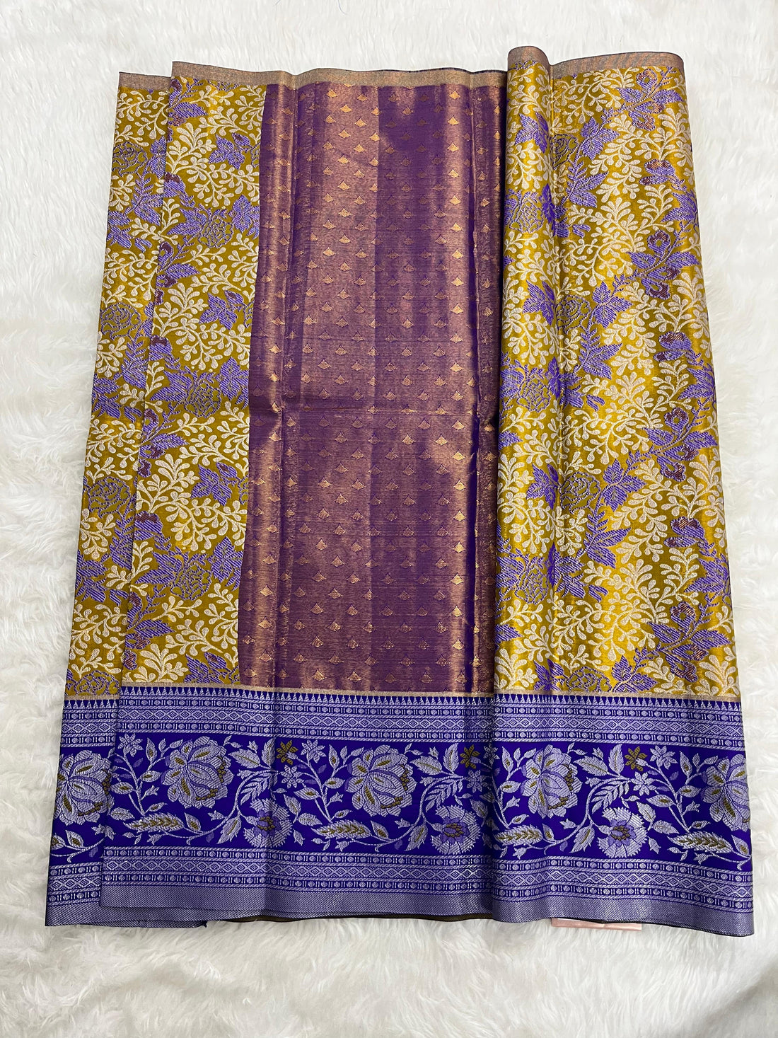 (2–5  Year) Lehenga – Unstitched (Blouse + Material)