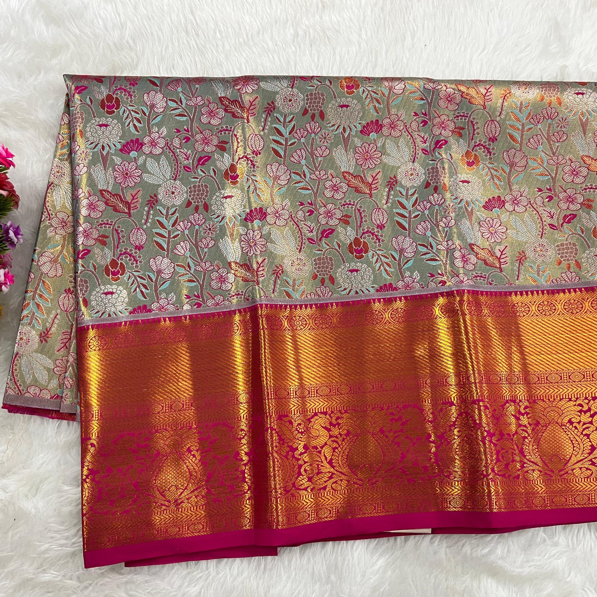 (2–5  Year) Lehenga – Unstitched (Blouse + Material)