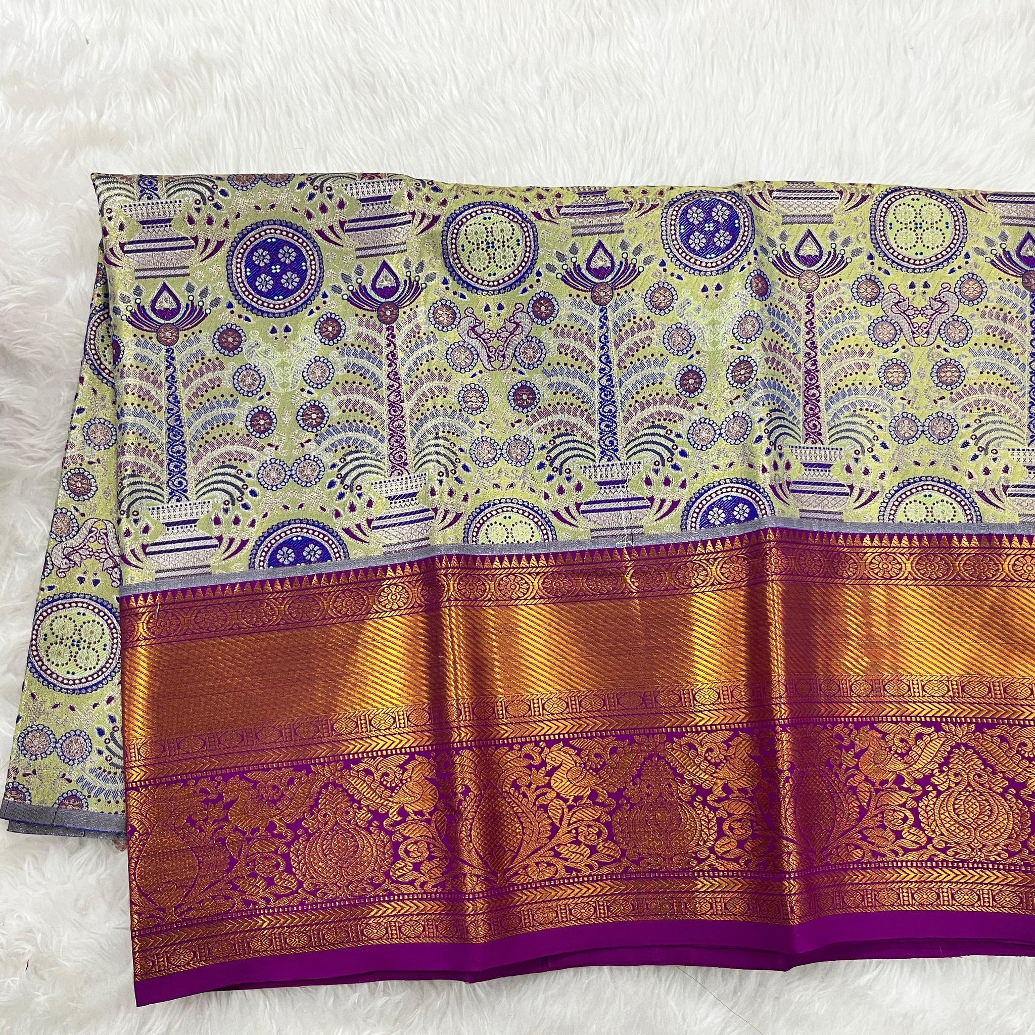 (2–5  Year) Lehenga – Unstitched (Blouse + Material)