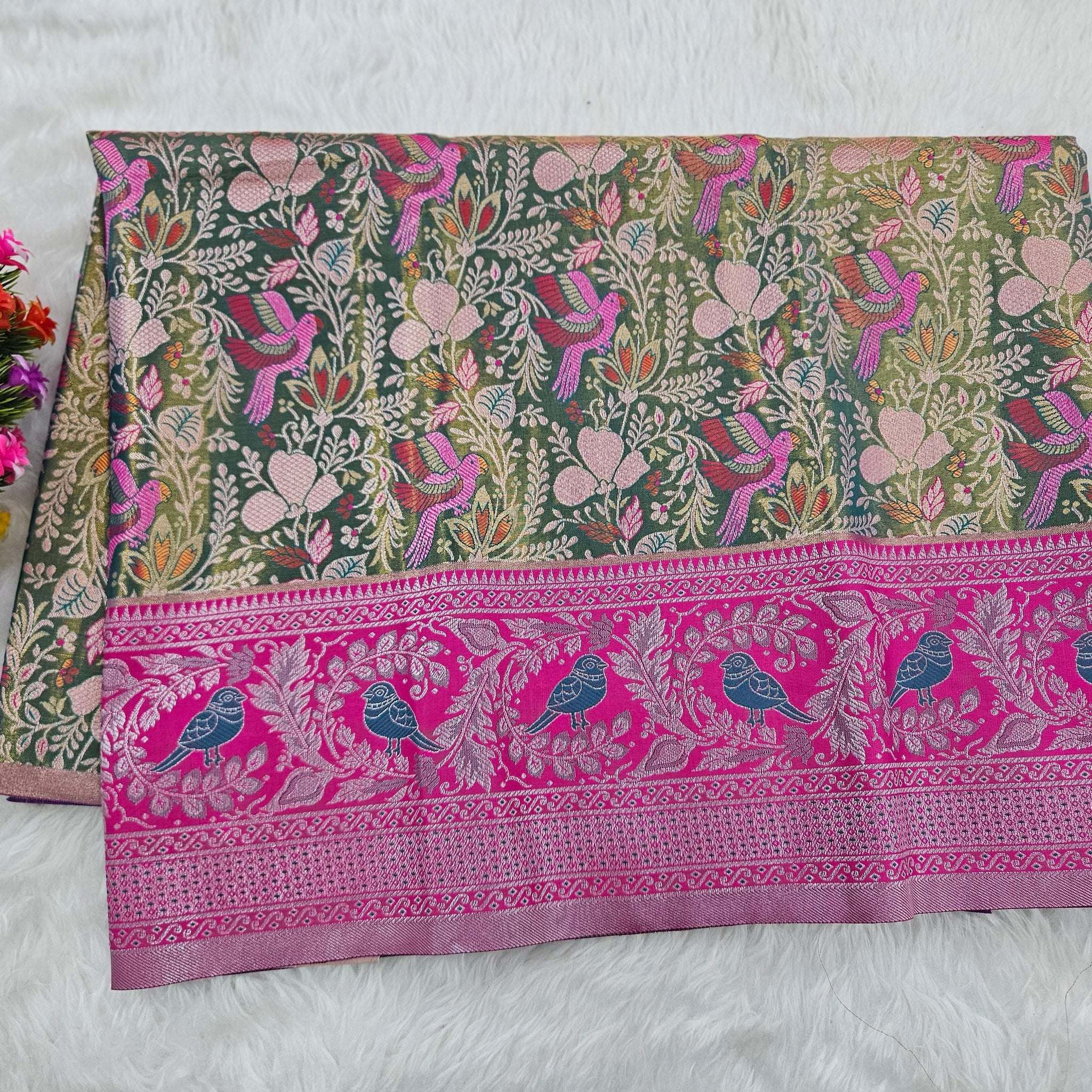 (2–5  Year) Lehenga – Unstitched (Blouse + Material)