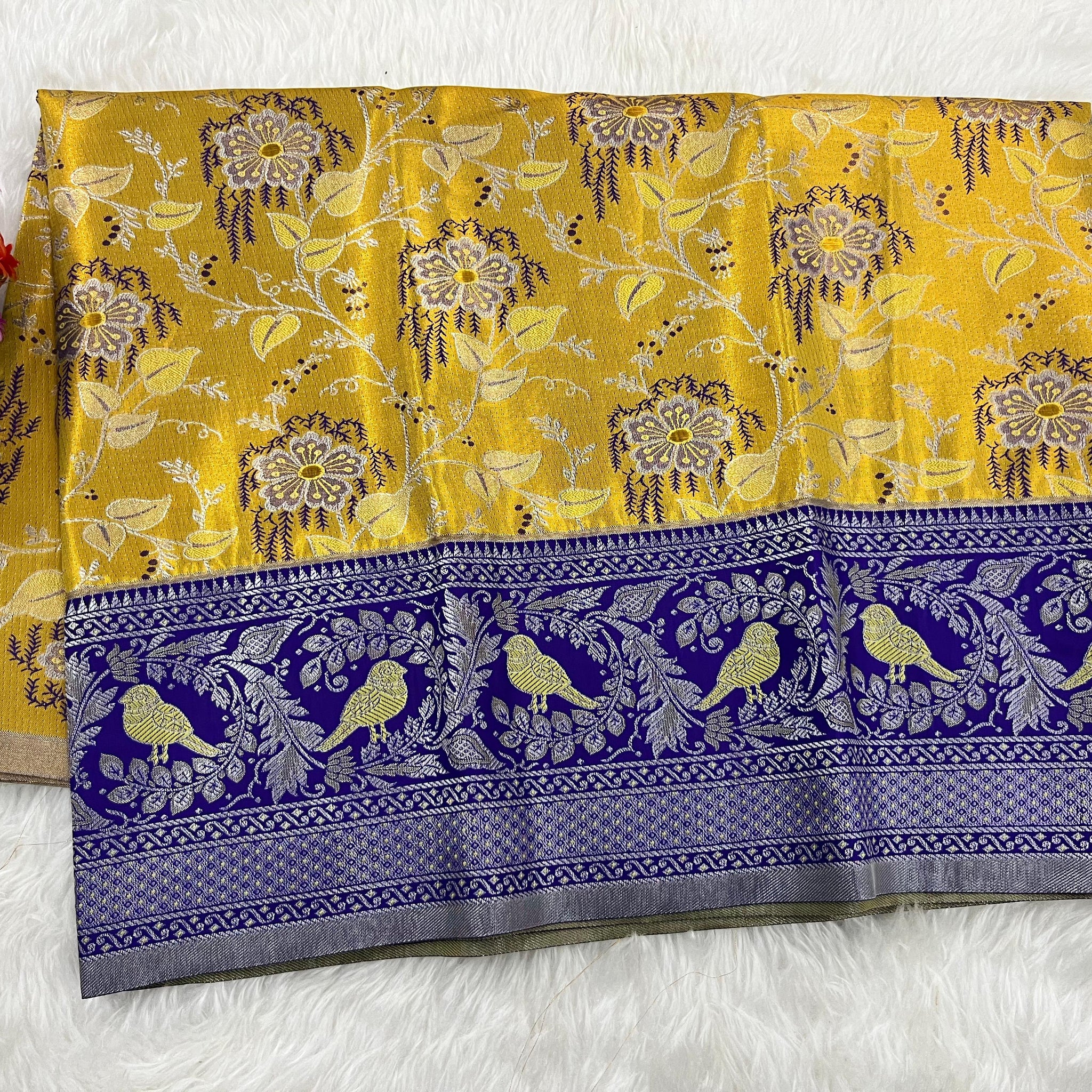 (2–5  Year) Lehenga – Unstitched (Blouse + Material)