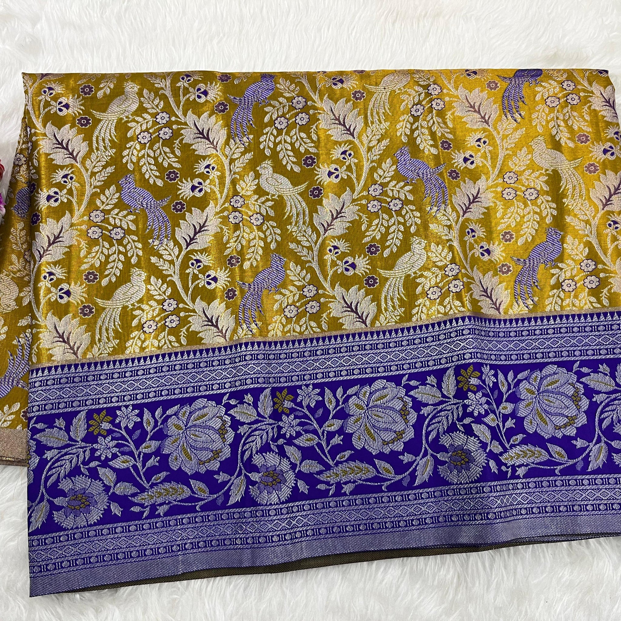 (2–5  Year) Lehenga – Unstitched (Blouse + Material)