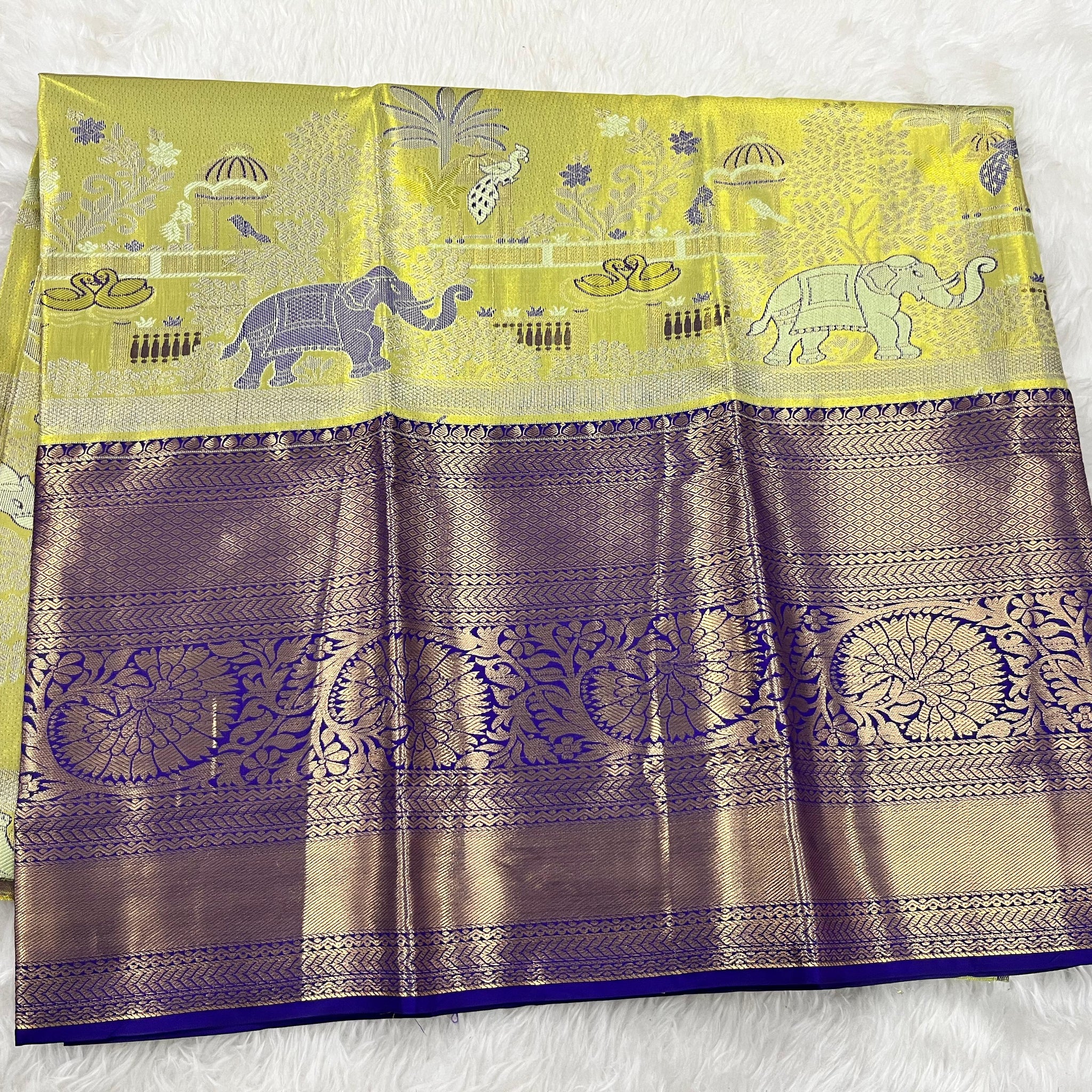 (5–10 Year) Lehenga – Unstitched (Blouse + Material)