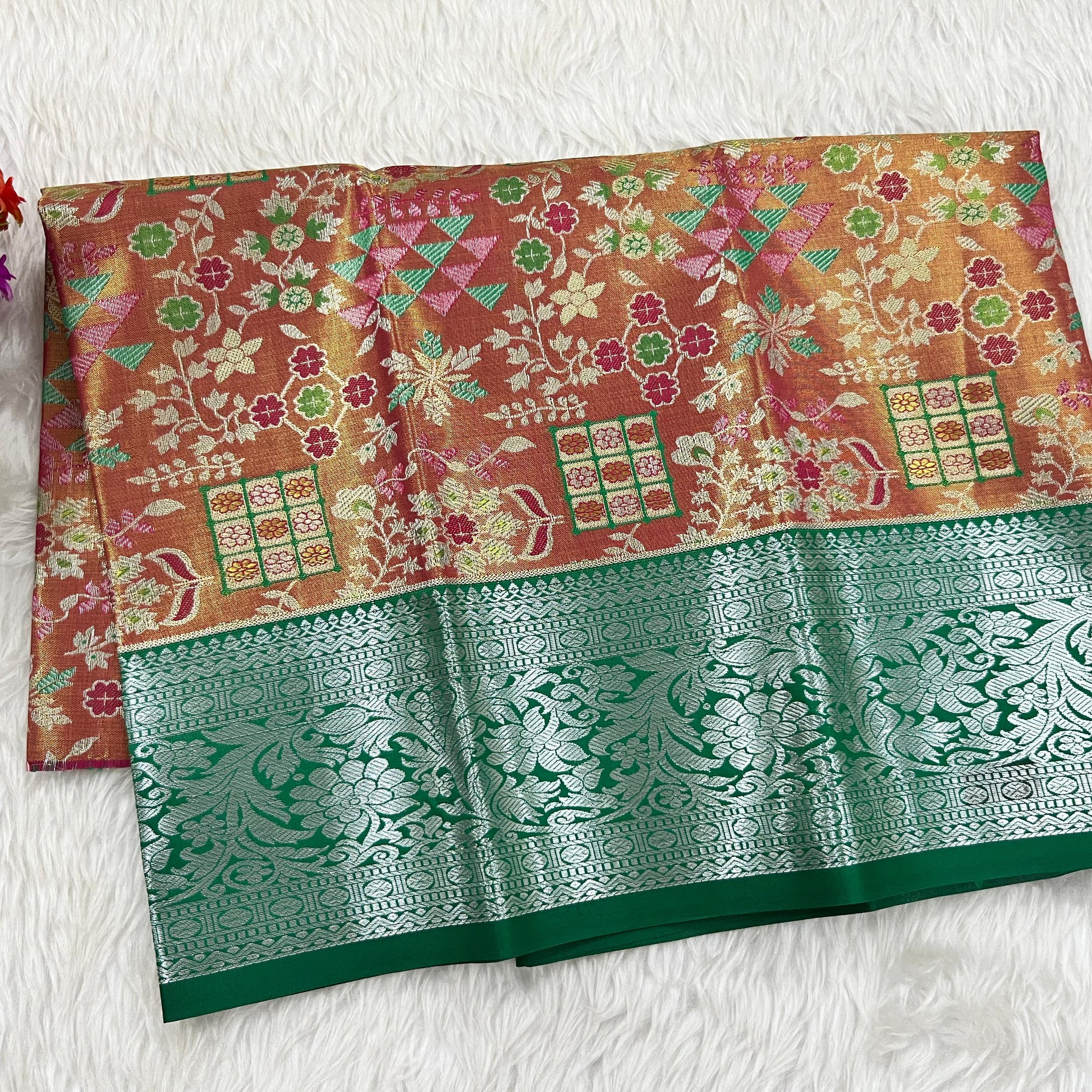 (0–1 Year) Lehenga – Unstitched (Blouse + Material)