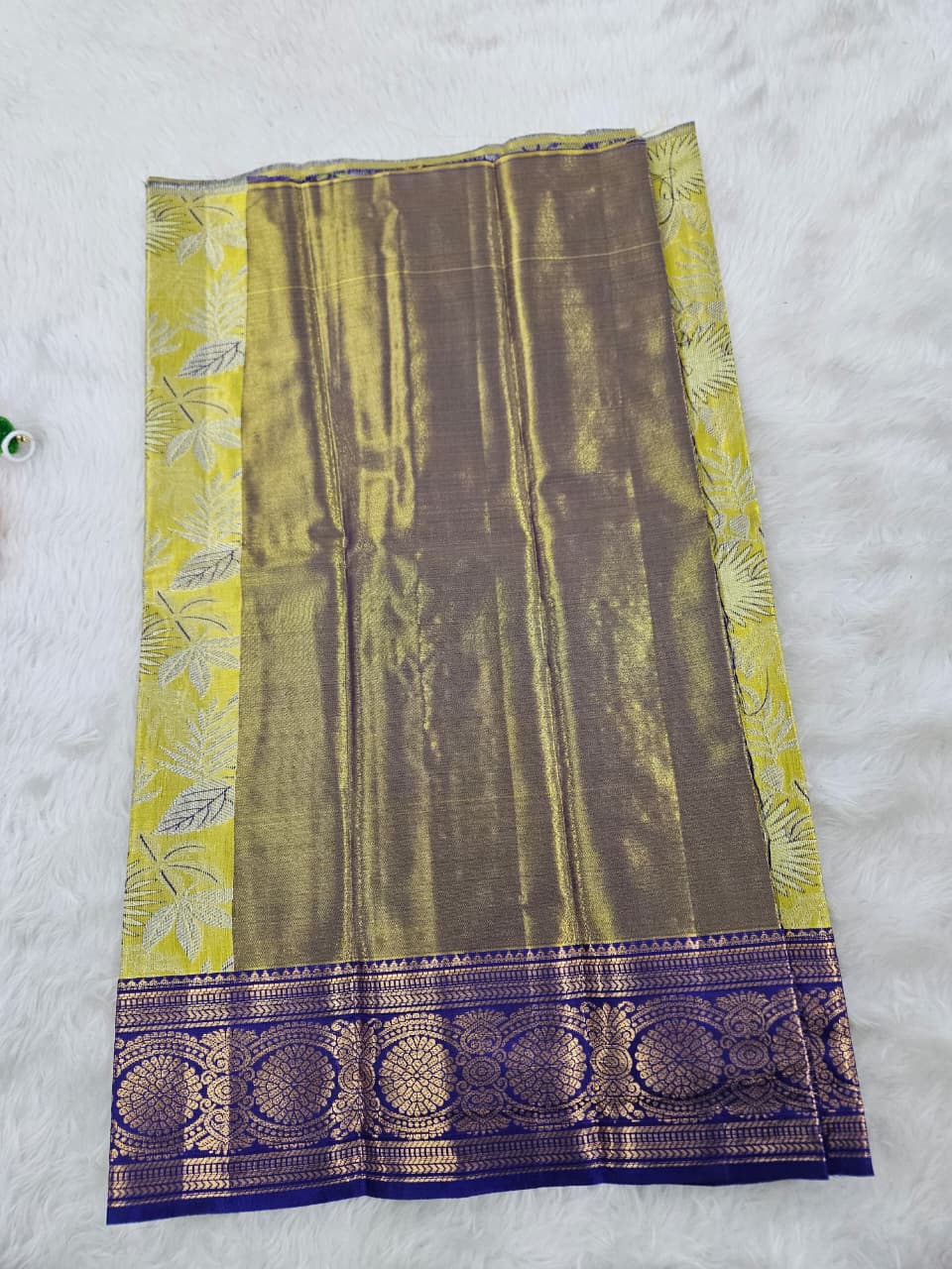 (0–1 Year) Lehenga – Unstitched (Blouse + Material)