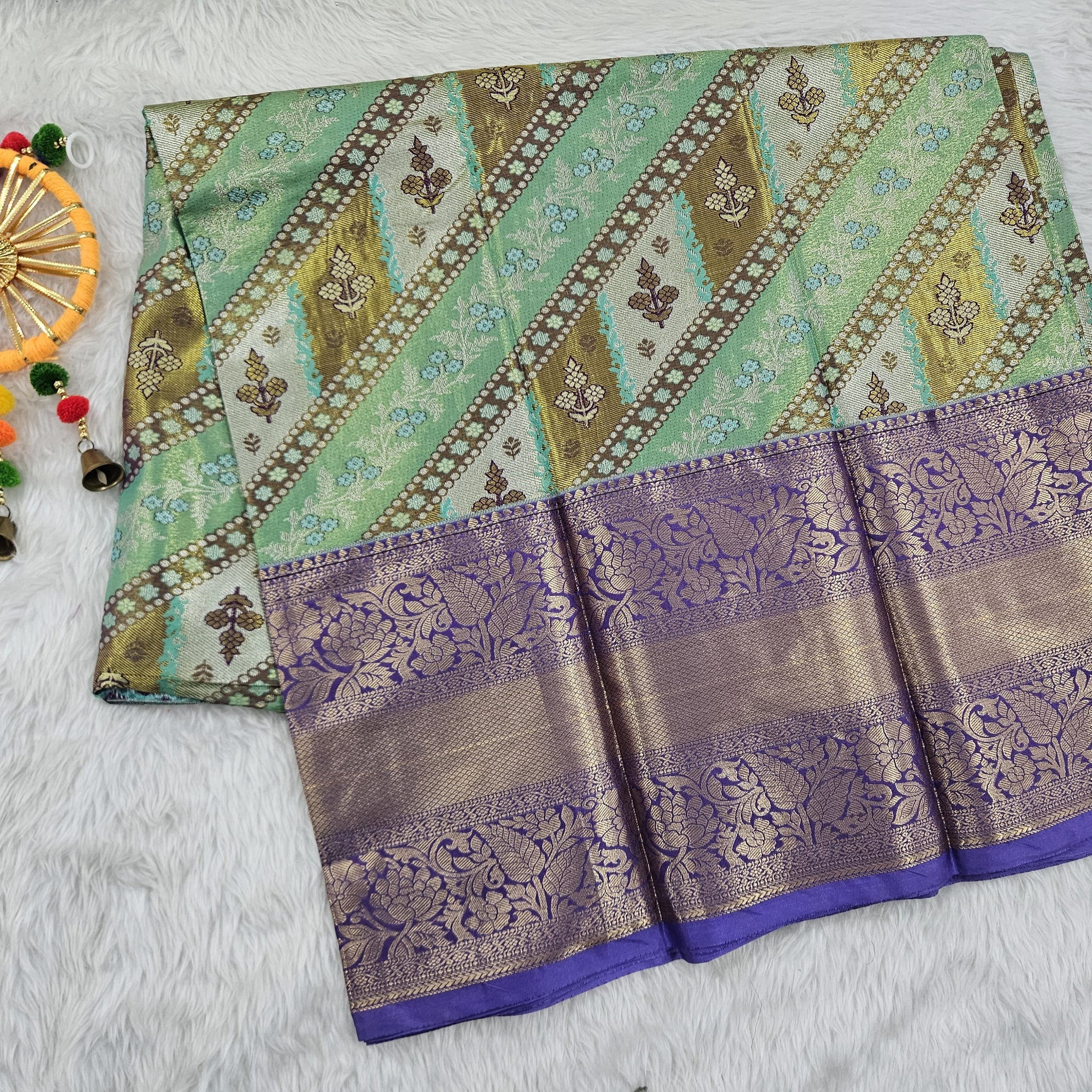 (5–10 Year) Lehenga – Unstitched (Blouse + Material)