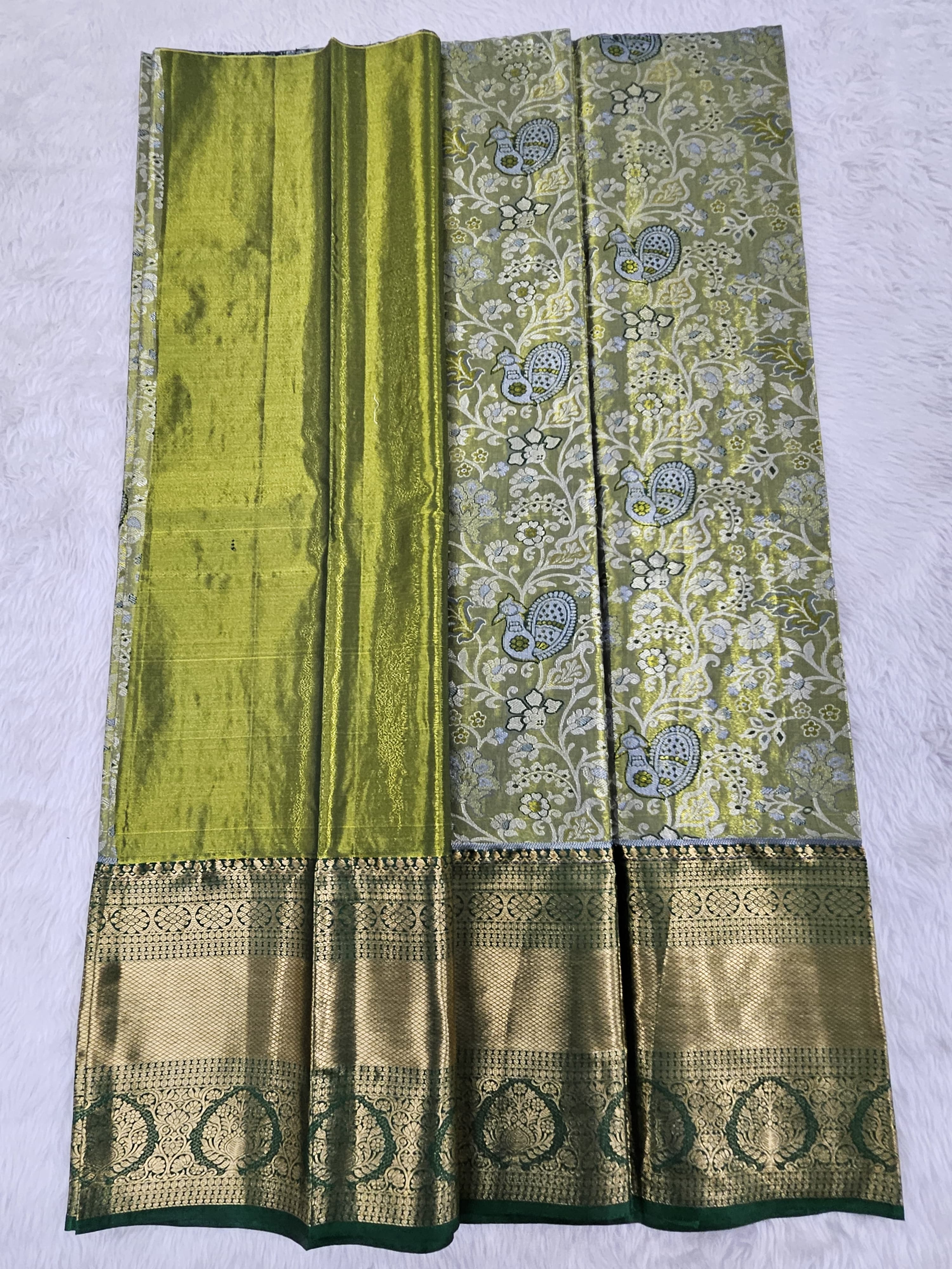 (5–10 Year) Lehenga – Unstitched (Blouse + Material)