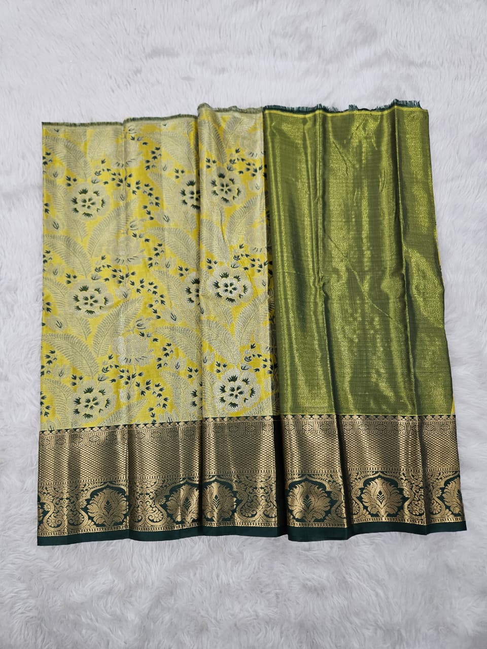 (0–1 Year) Lehenga – Unstitched (Blouse + Material)