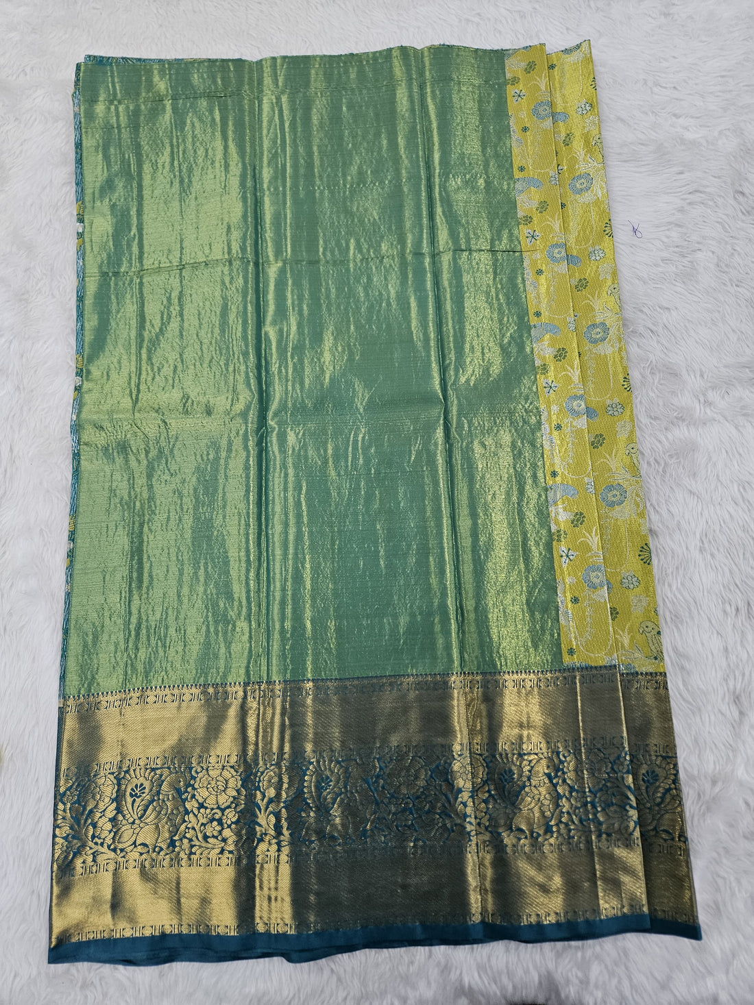 (5–10 Year) Lehenga – Unstitched (Blouse + Material)