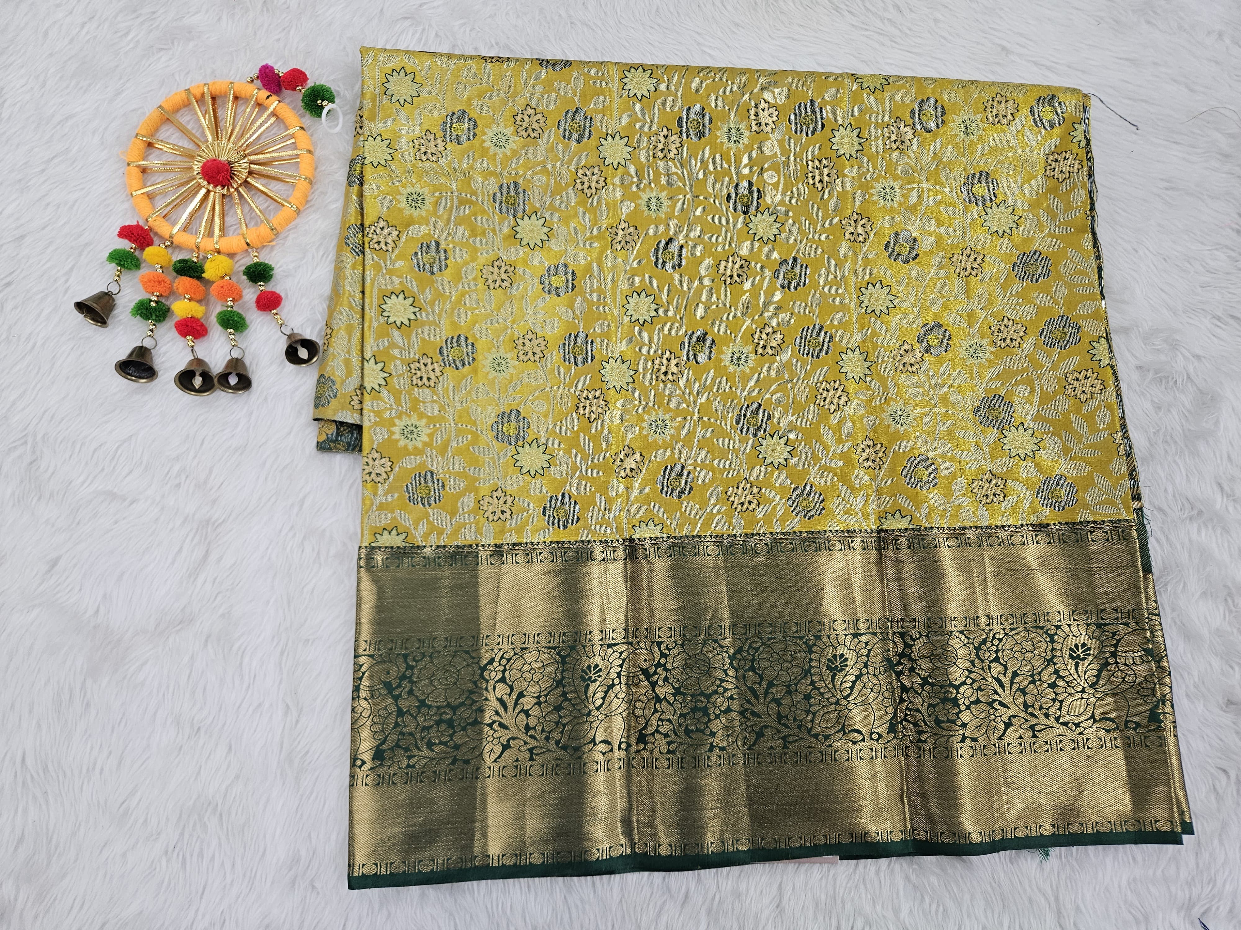 (5–10 Year) Lehenga – Unstitched (Blouse + Material)