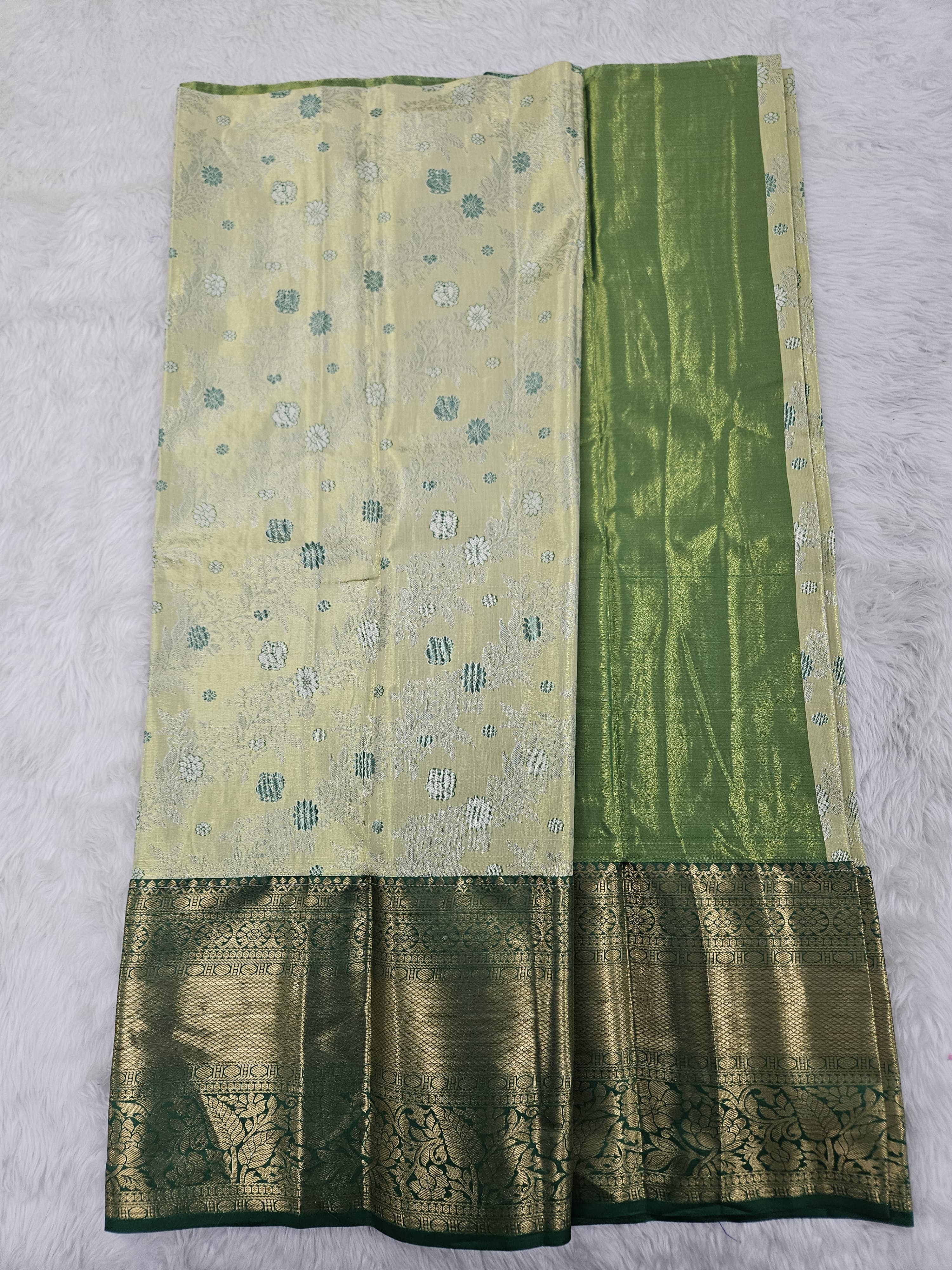 (5–10 Year) Lehenga – Unstitched (Blouse + Material)