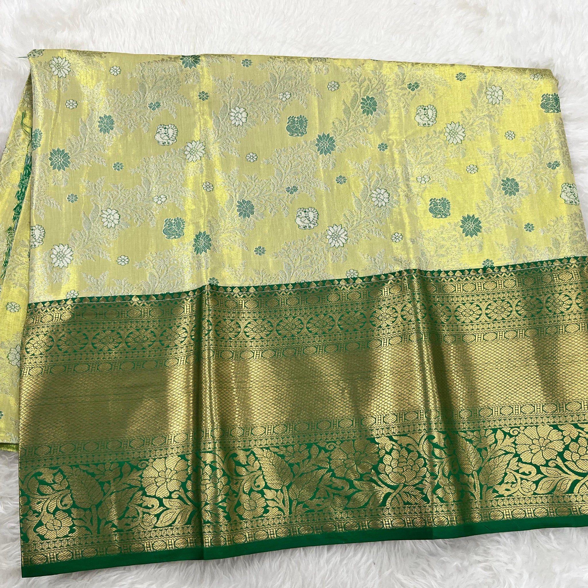 (5–10 Year) Lehenga – Unstitched (Blouse + Material)