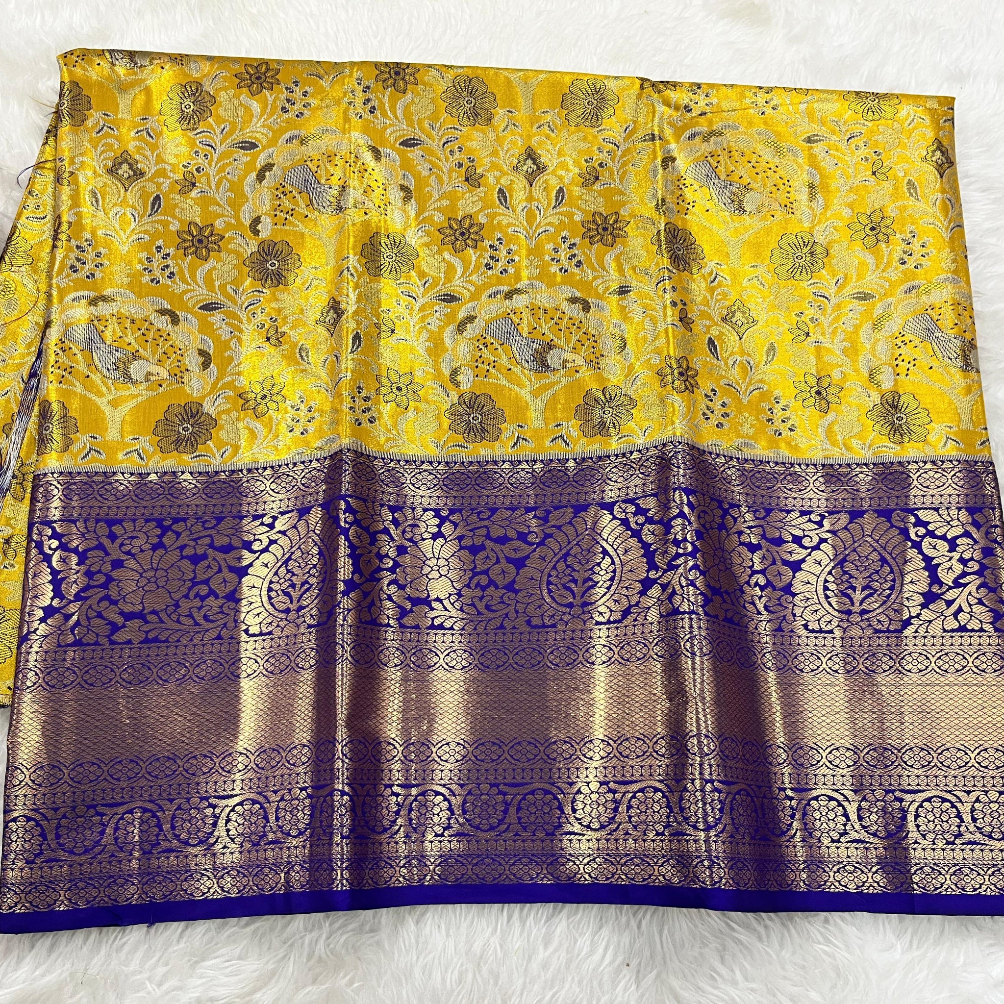 (5–10 Year) Lehenga – Unstitched (Blouse + Material)