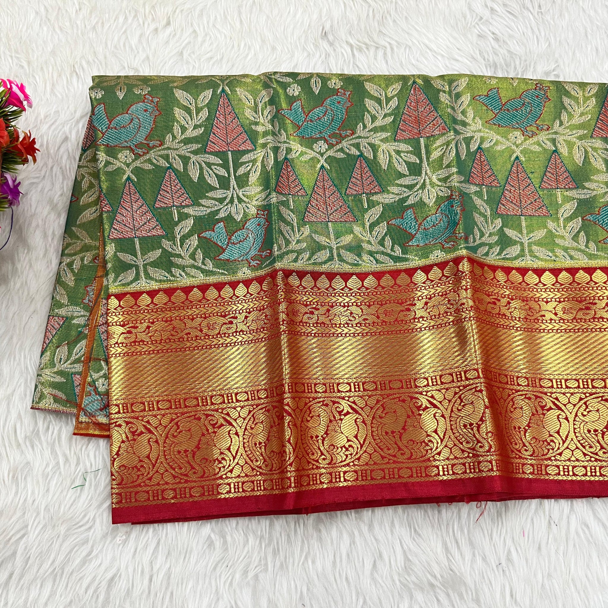 (0–1 Year) Lehenga – Unstitched (Blouse + Material)