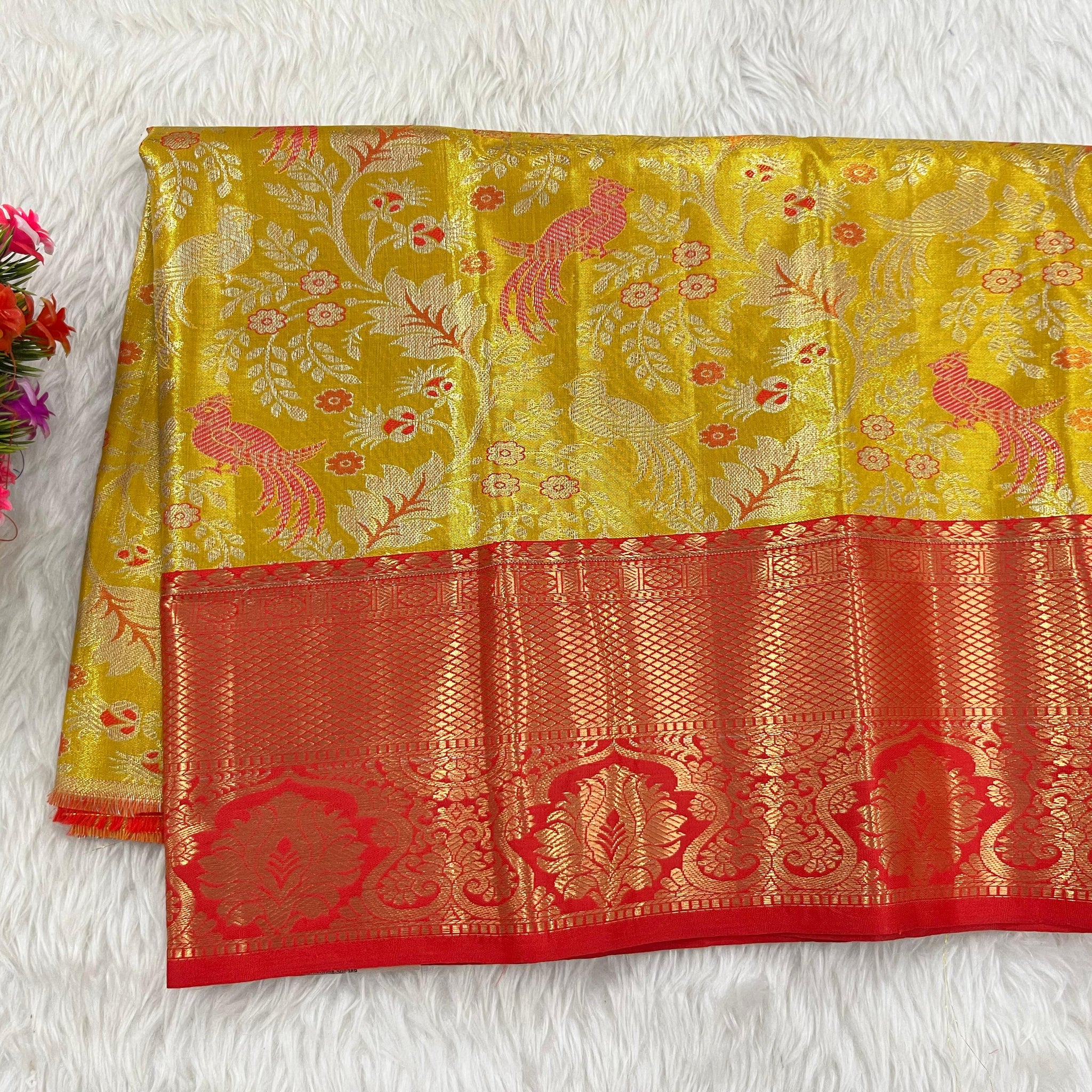 (0–1 Year) Lehenga – Unstitched (Blouse + Material)