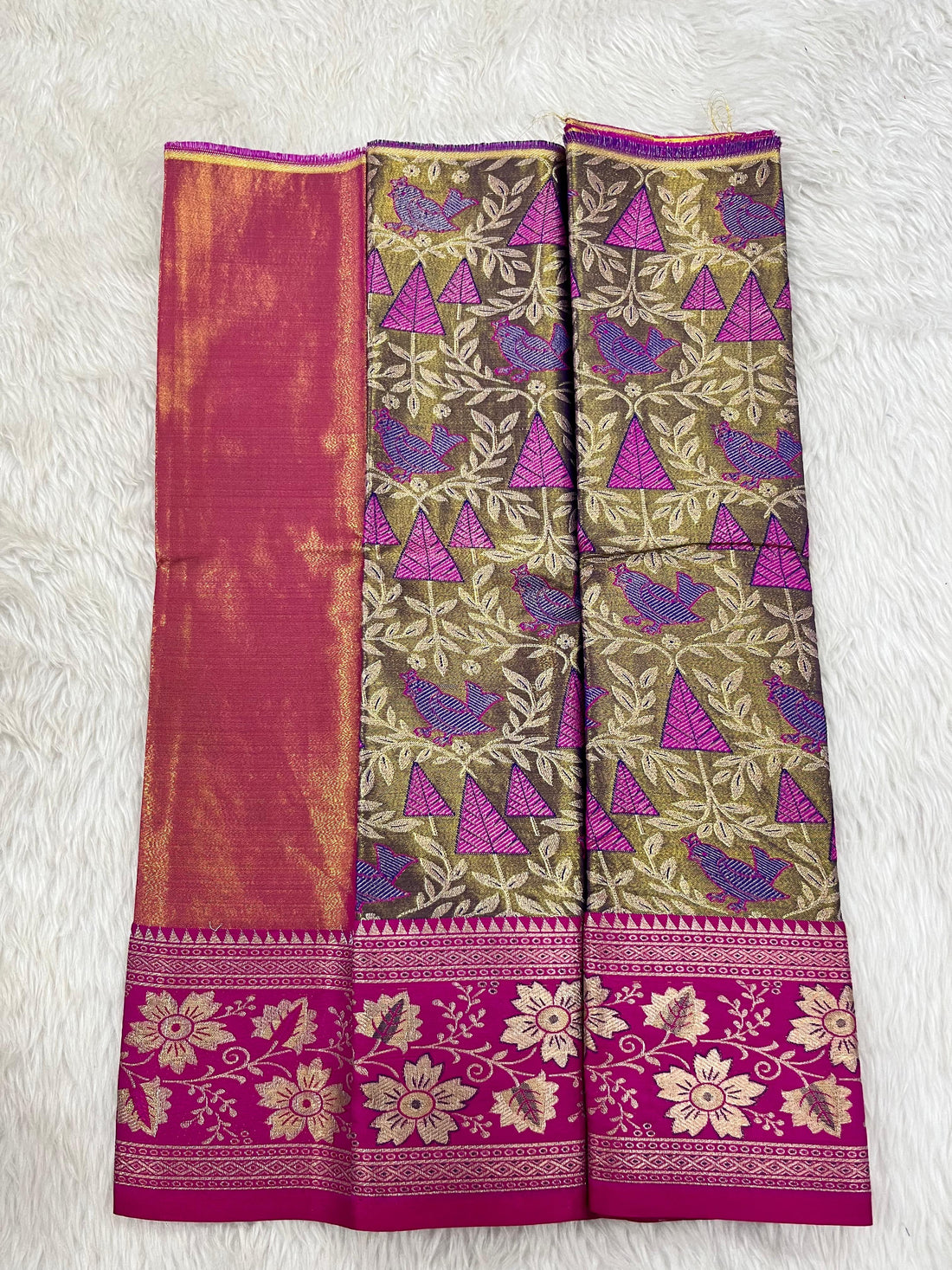 (0–1 Year) Lehenga – Unstitched (Blouse + Material)