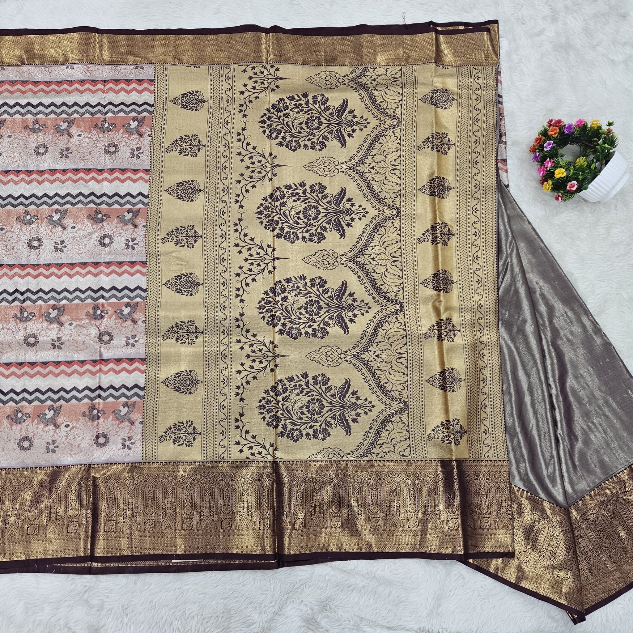 Semi kanchipattu saree