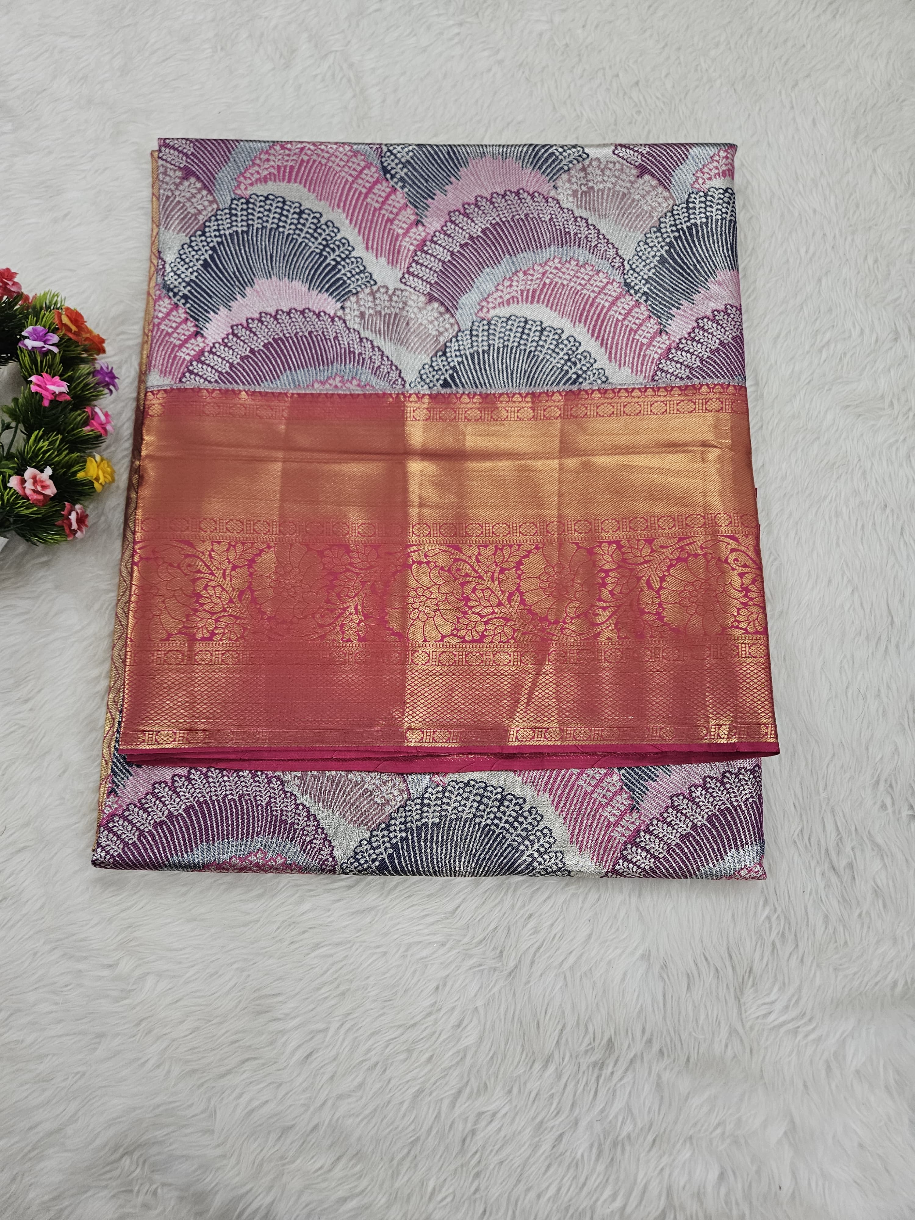 Semi kanchipattu saree