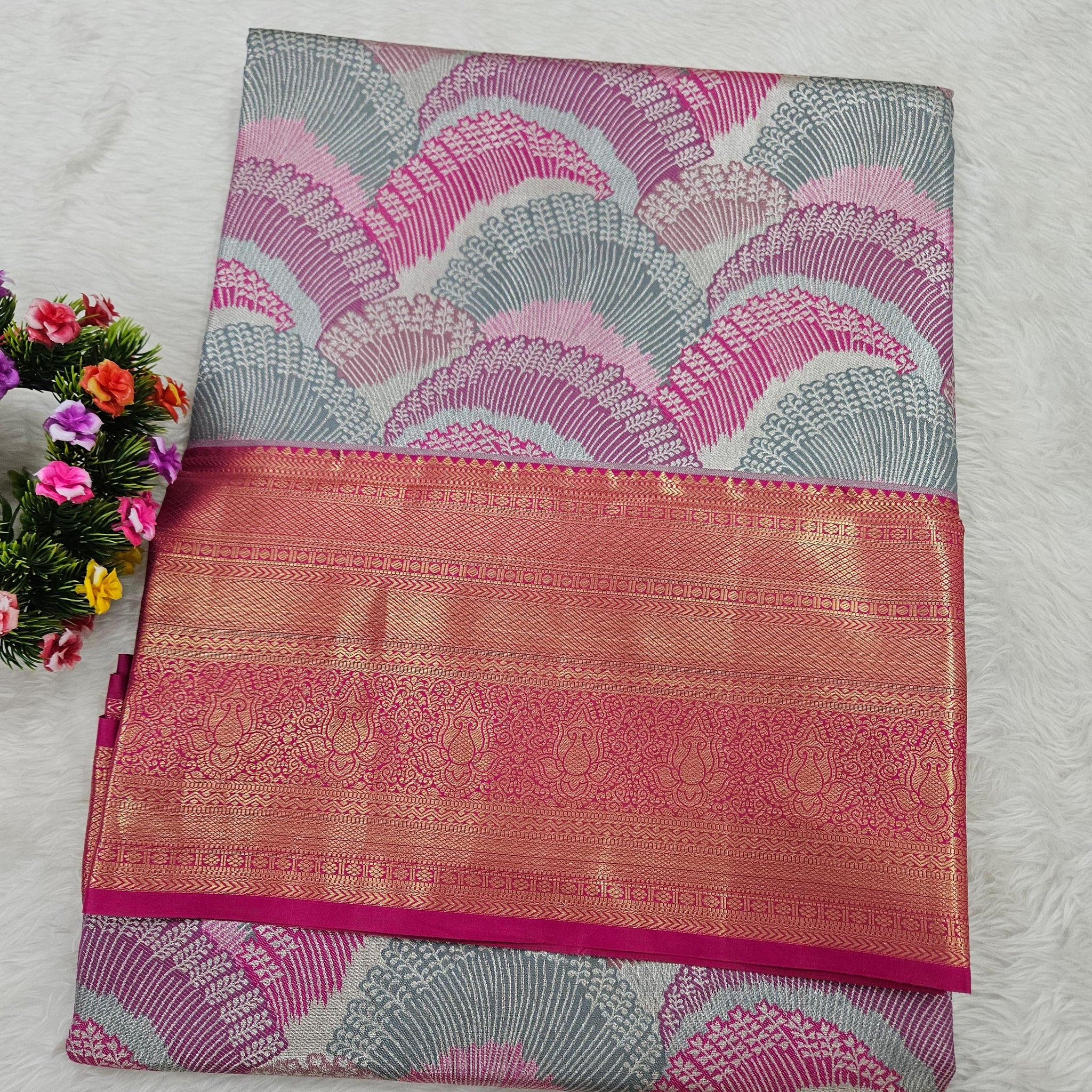 Semi kanchipattu saree