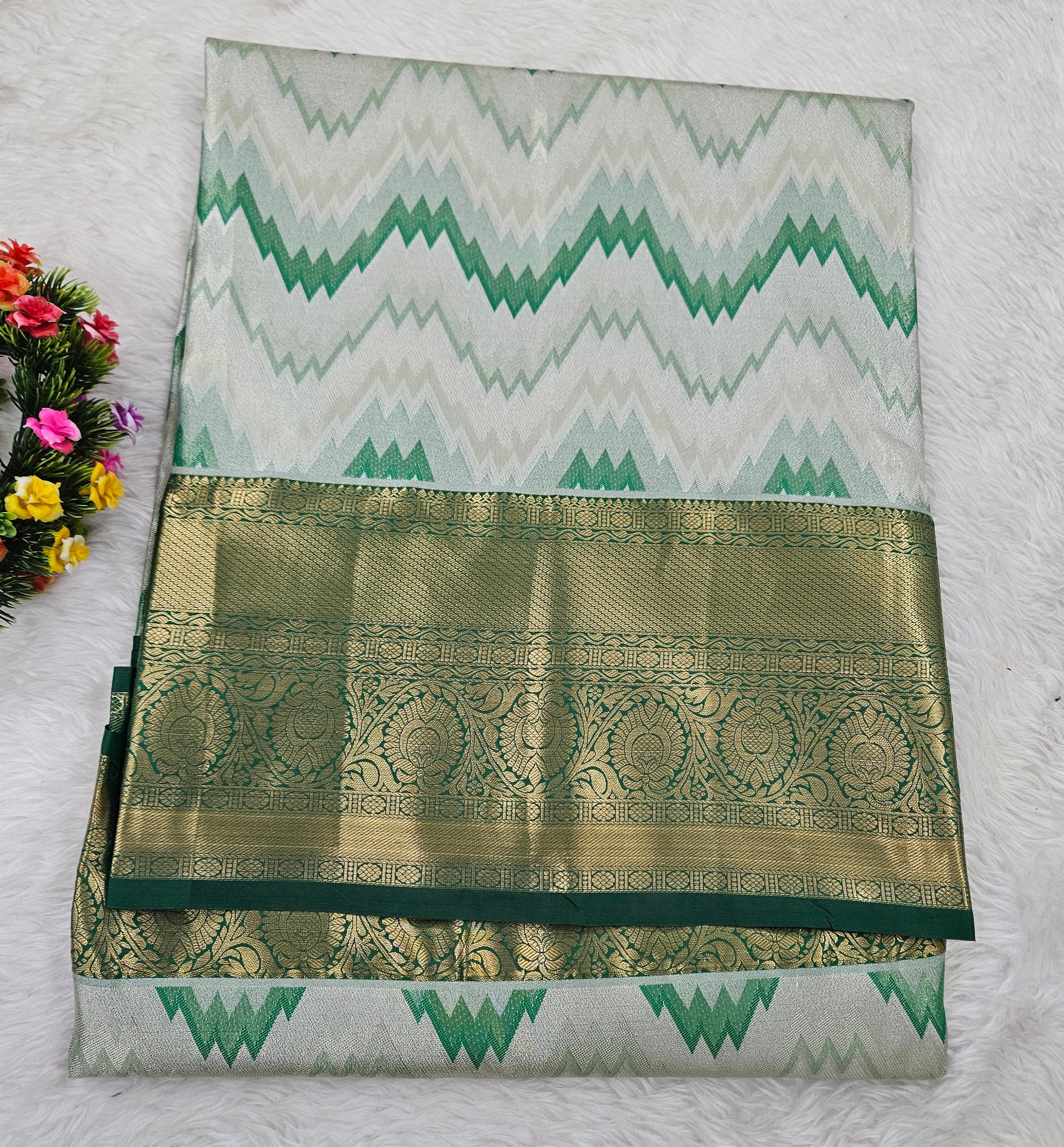 Semi kanchipattu saree