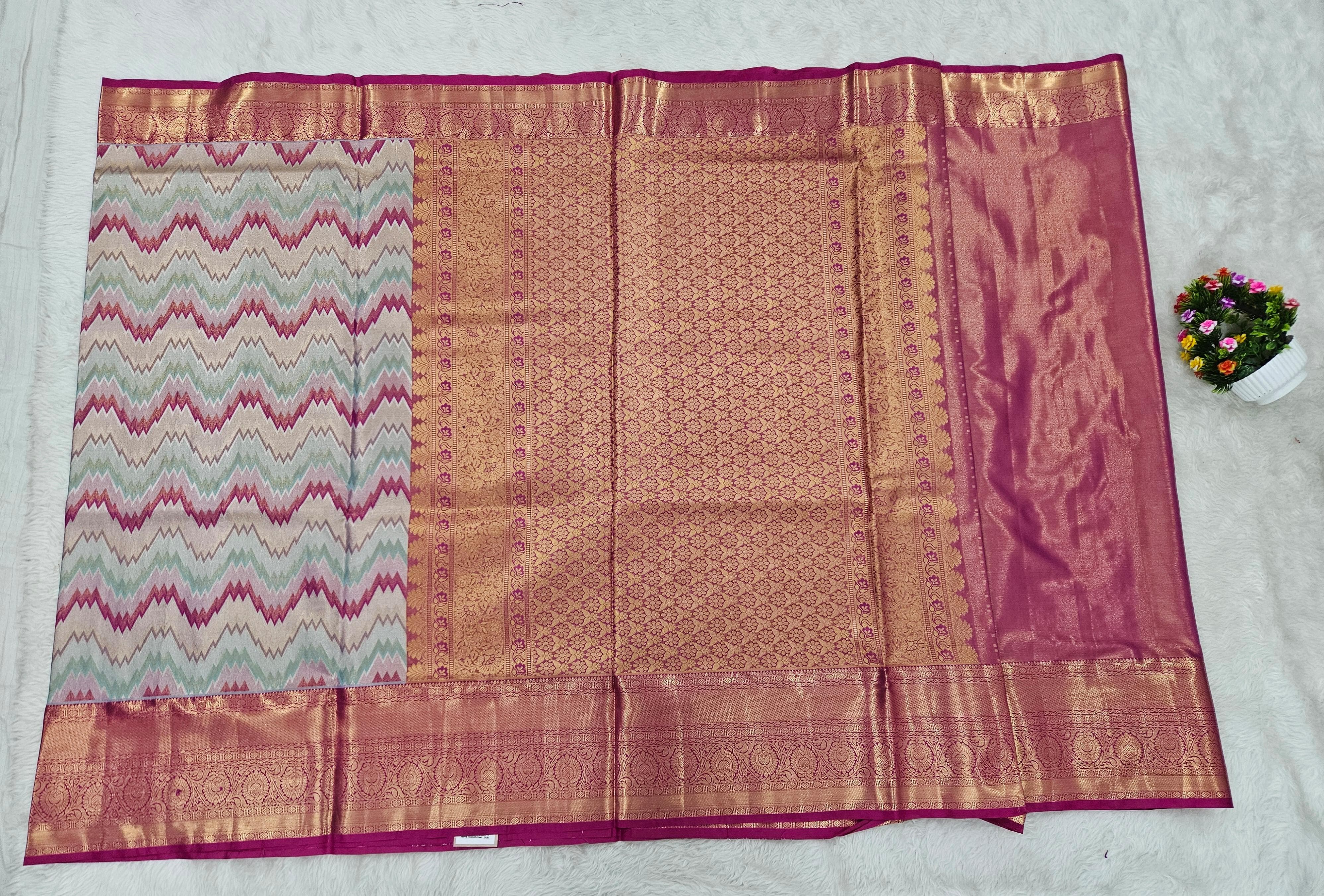 Semi kanchipattu saree