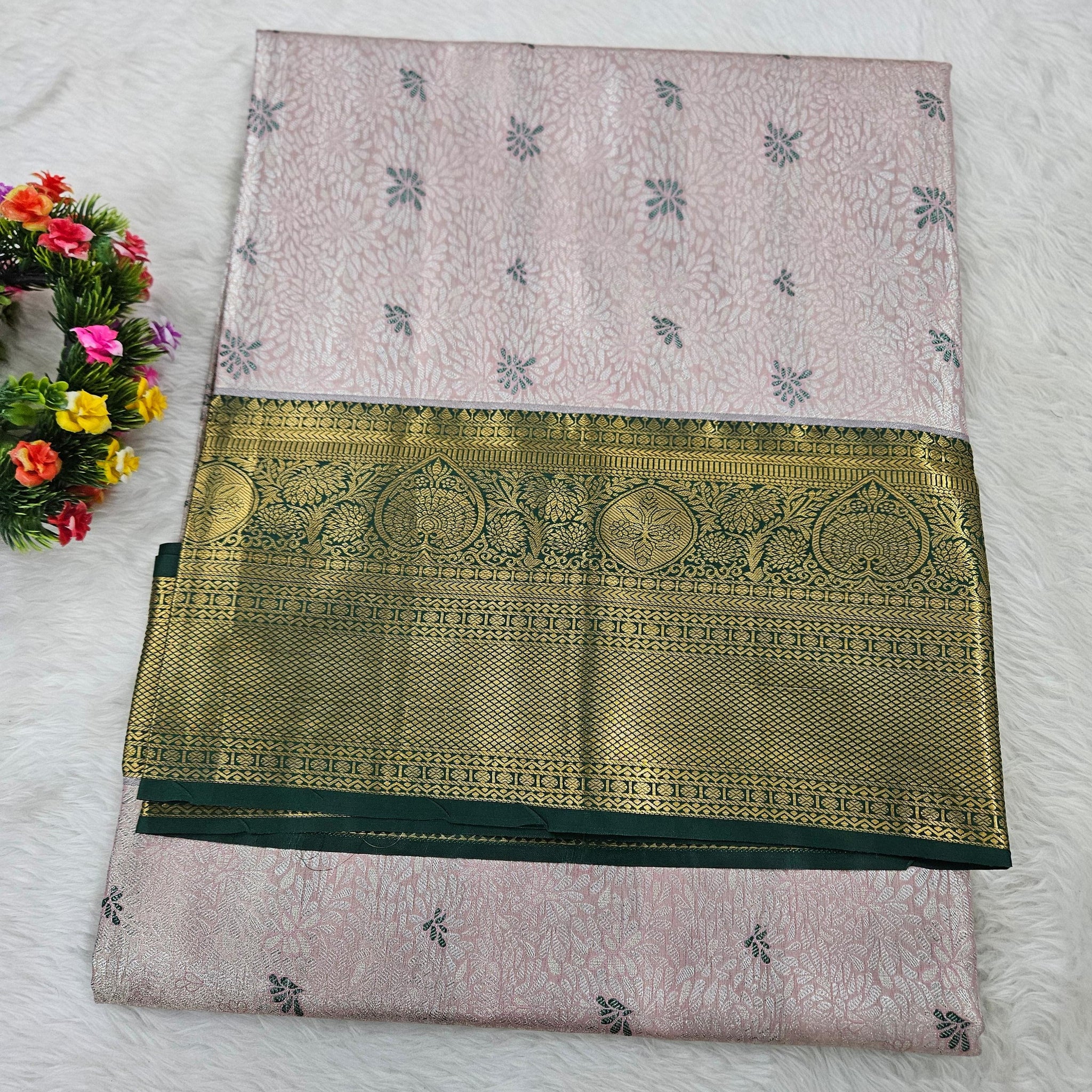 Semi kanchipattu saree