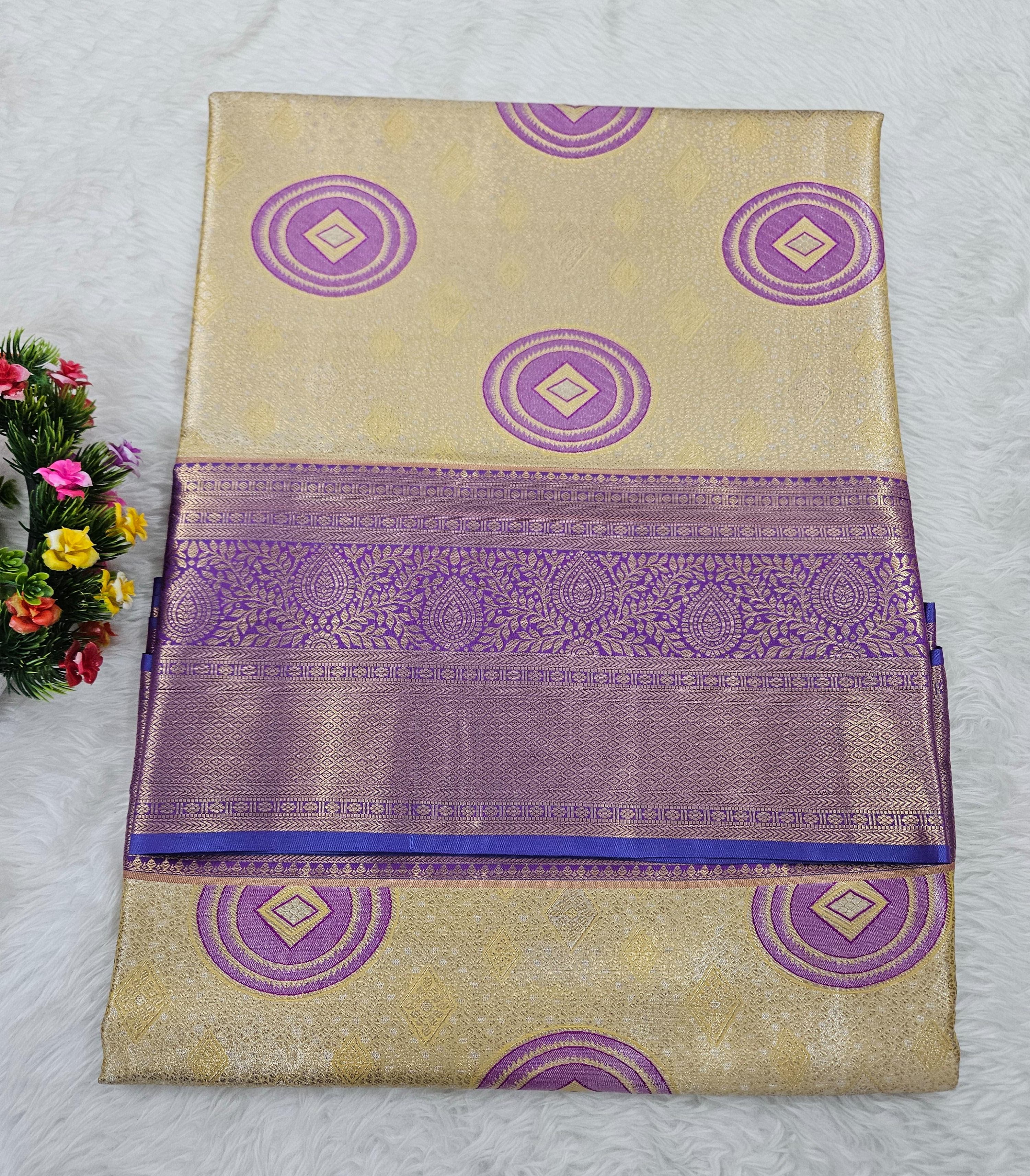 Semi kanchipattu saree