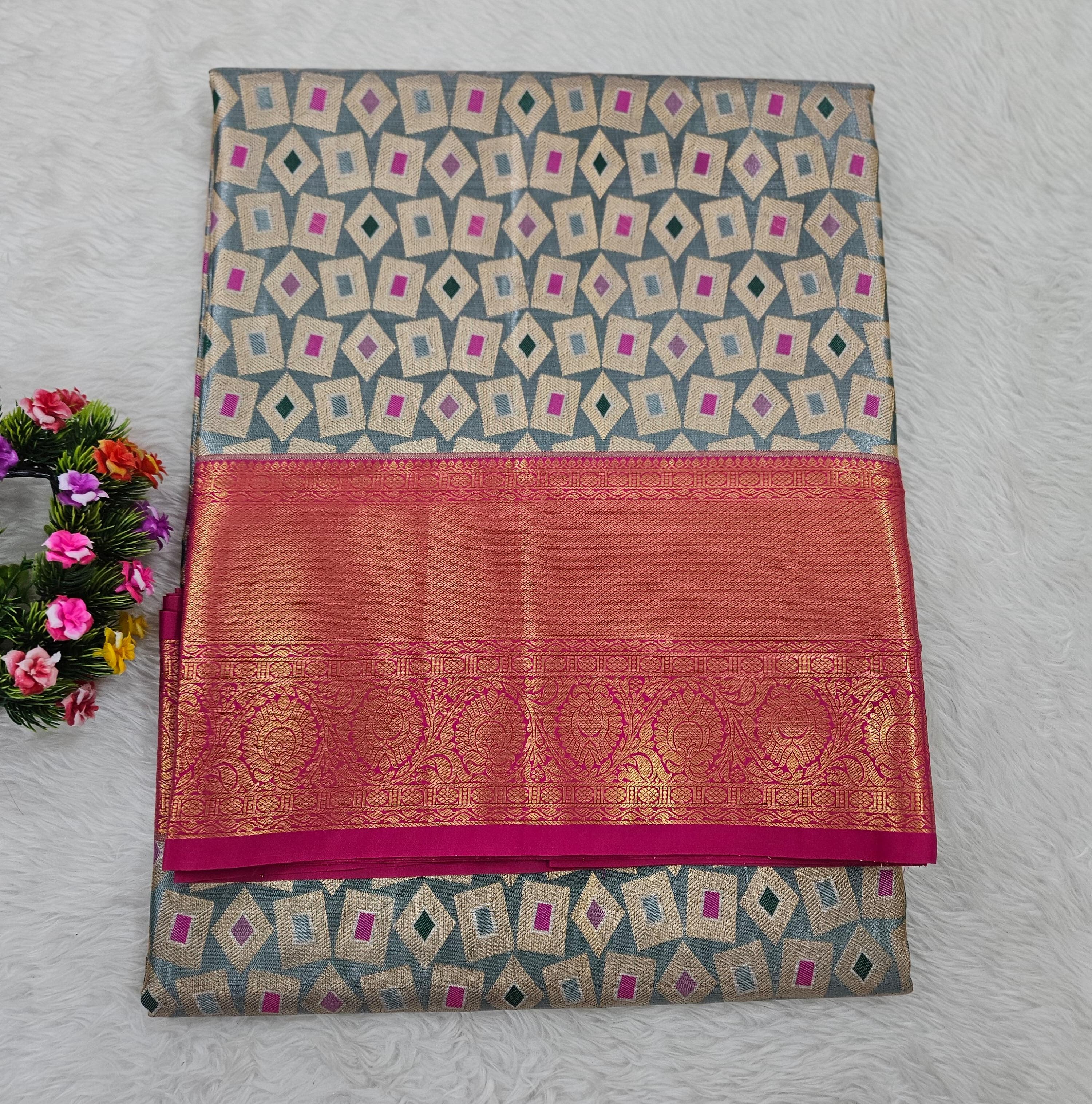 Semi kanchipattu saree