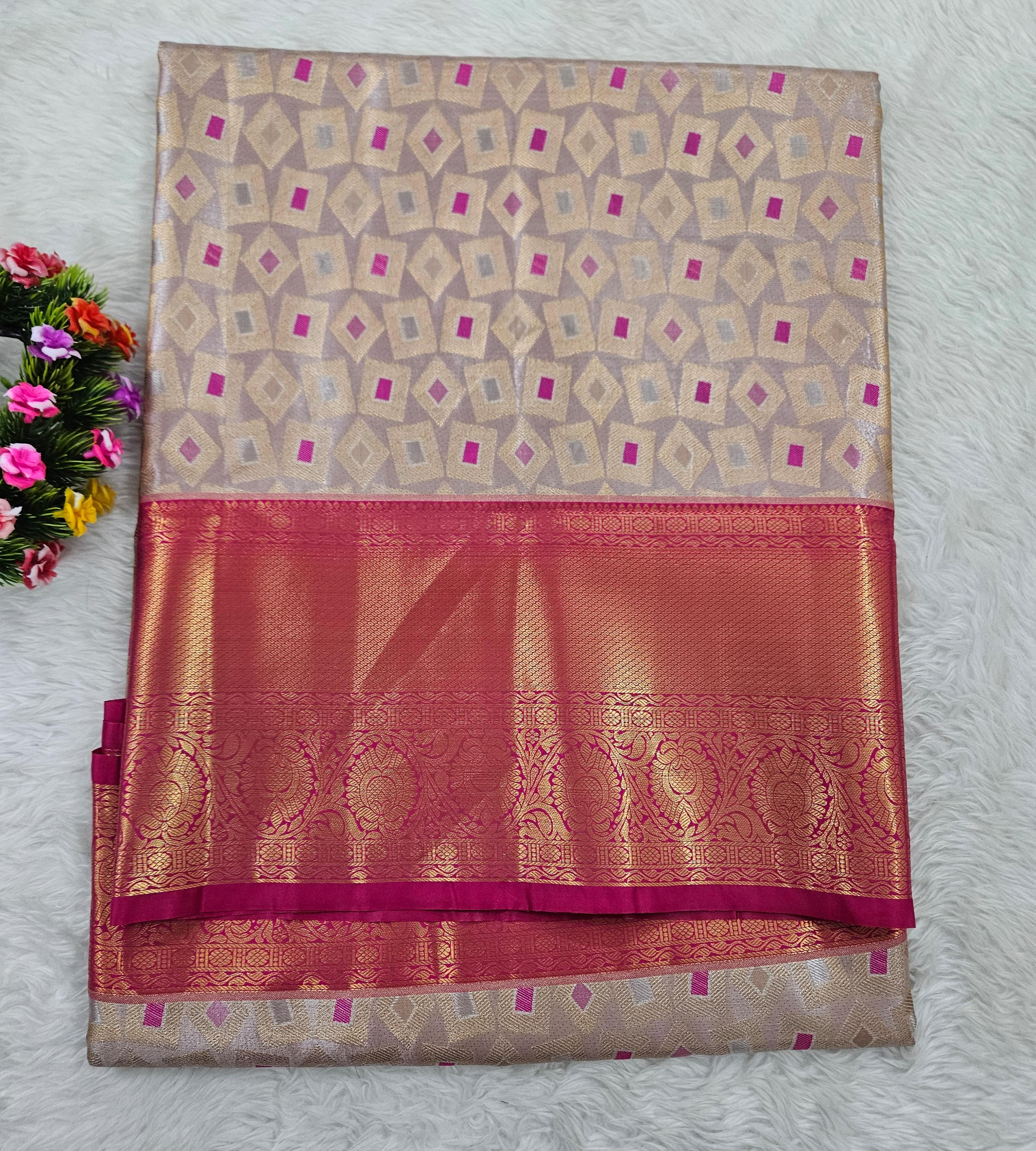 Semi kanchipattu saree