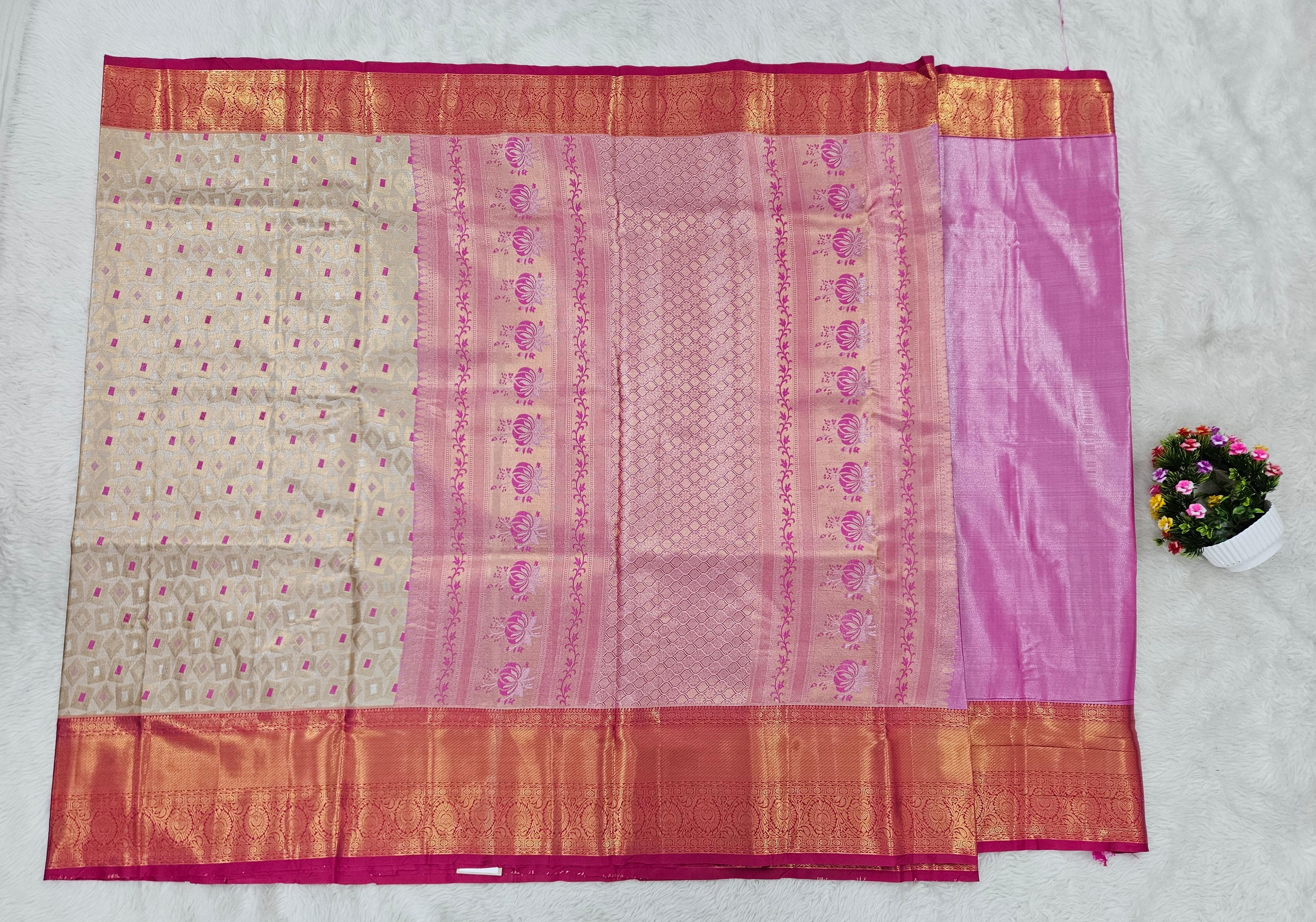Semi kanchipattu saree
