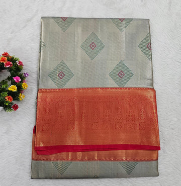 Semi kanchipattu saree