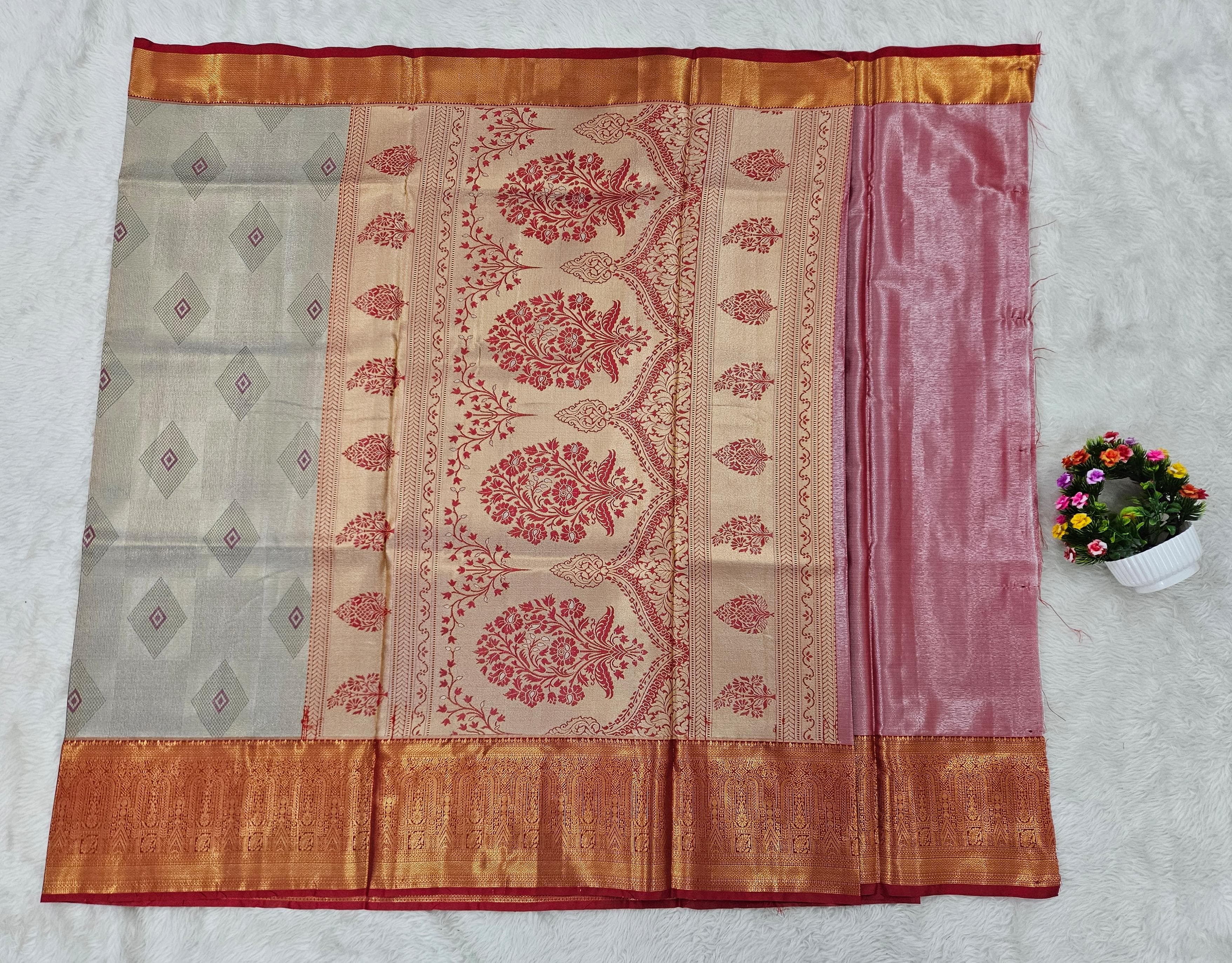 Semi kanchipattu saree