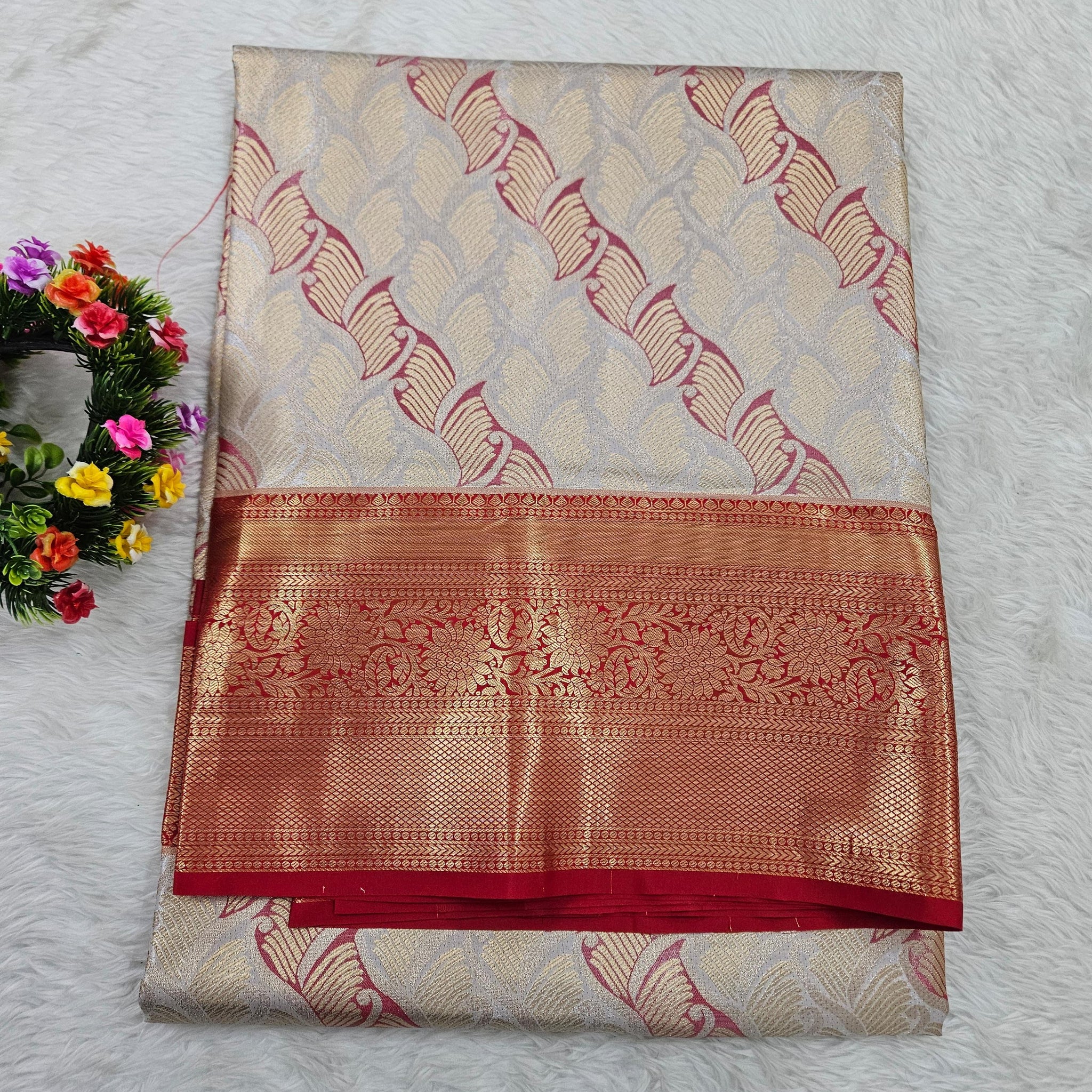Semi kanchipattu saree