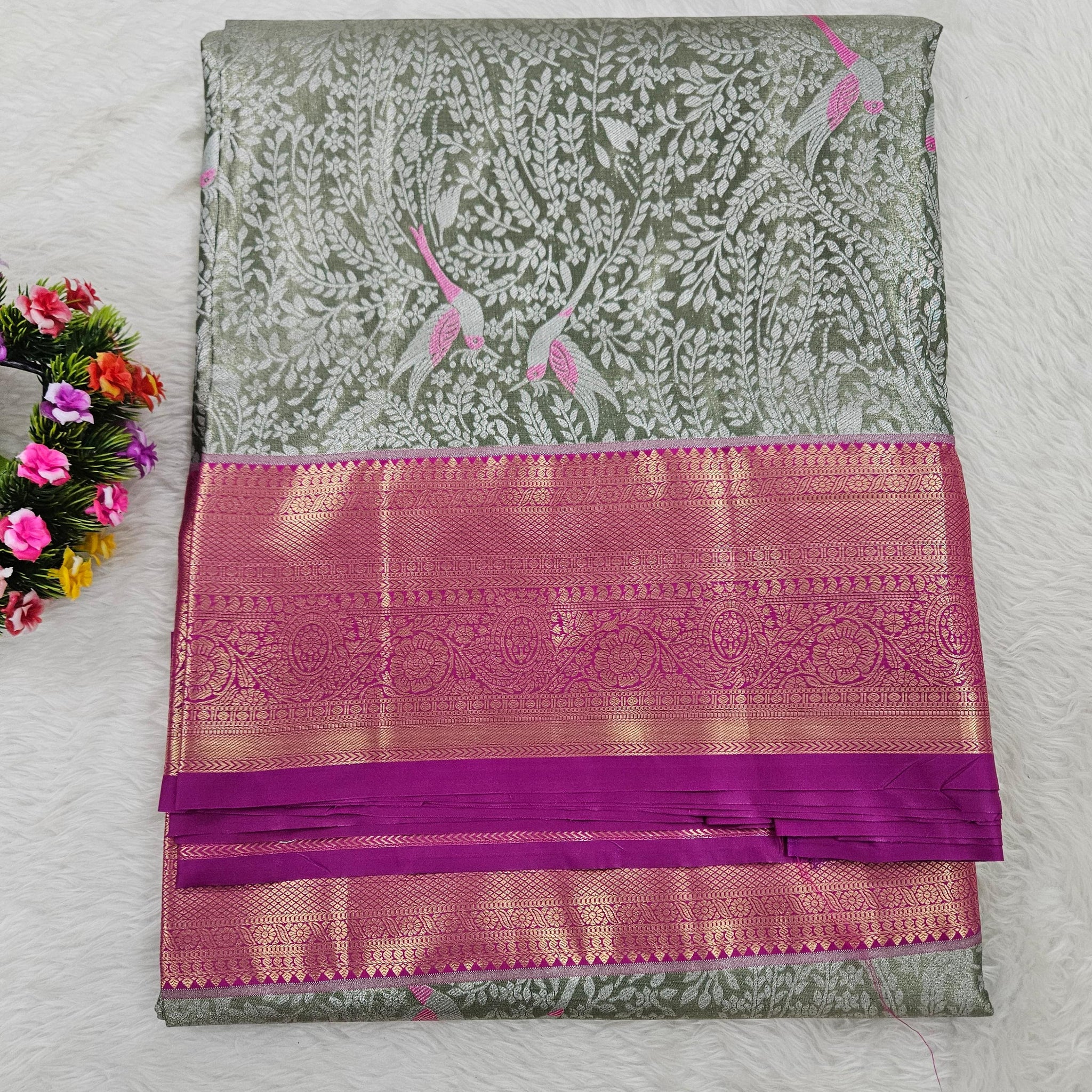 Semi kanchipattu saree