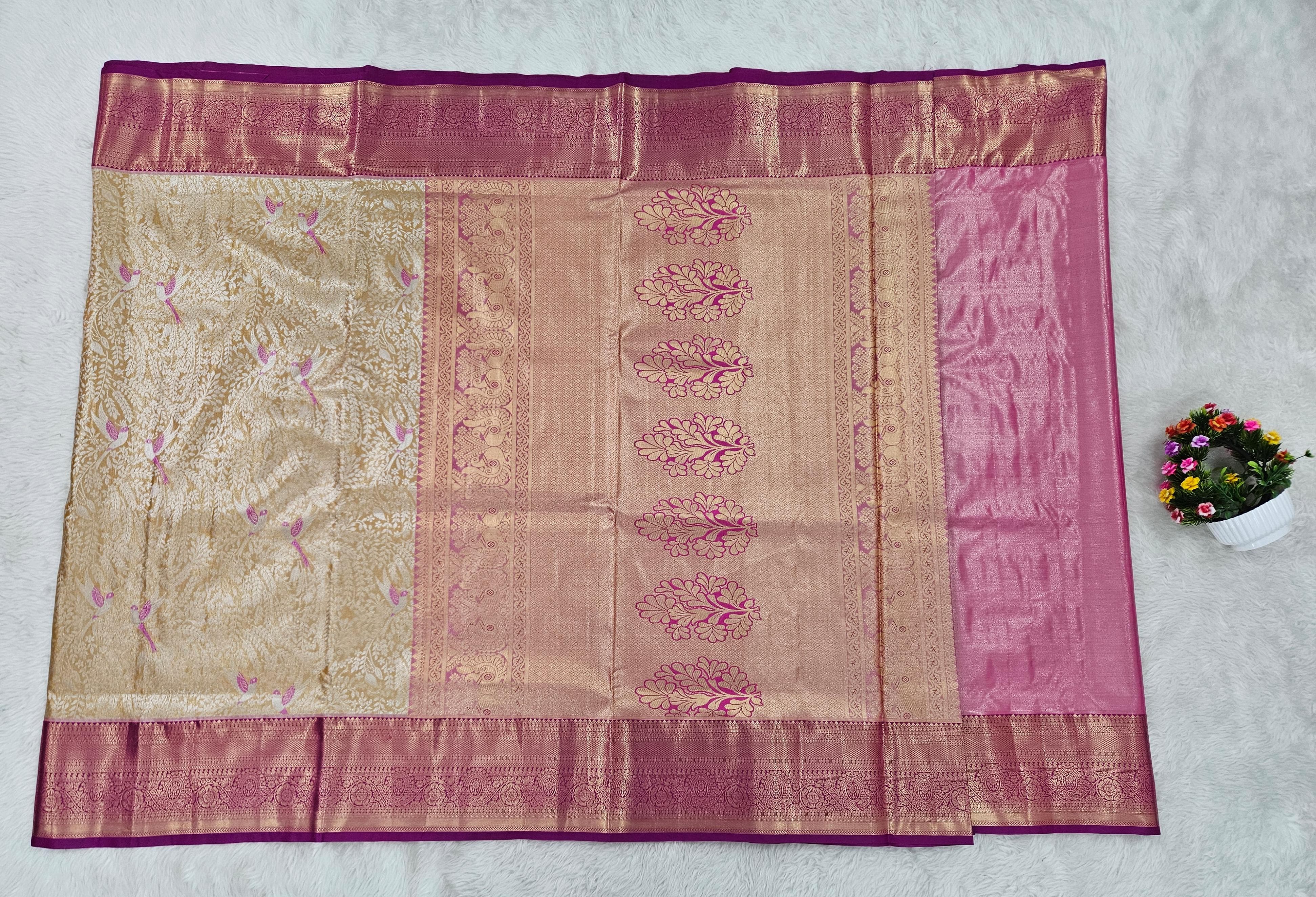 Semi kanchipattu saree