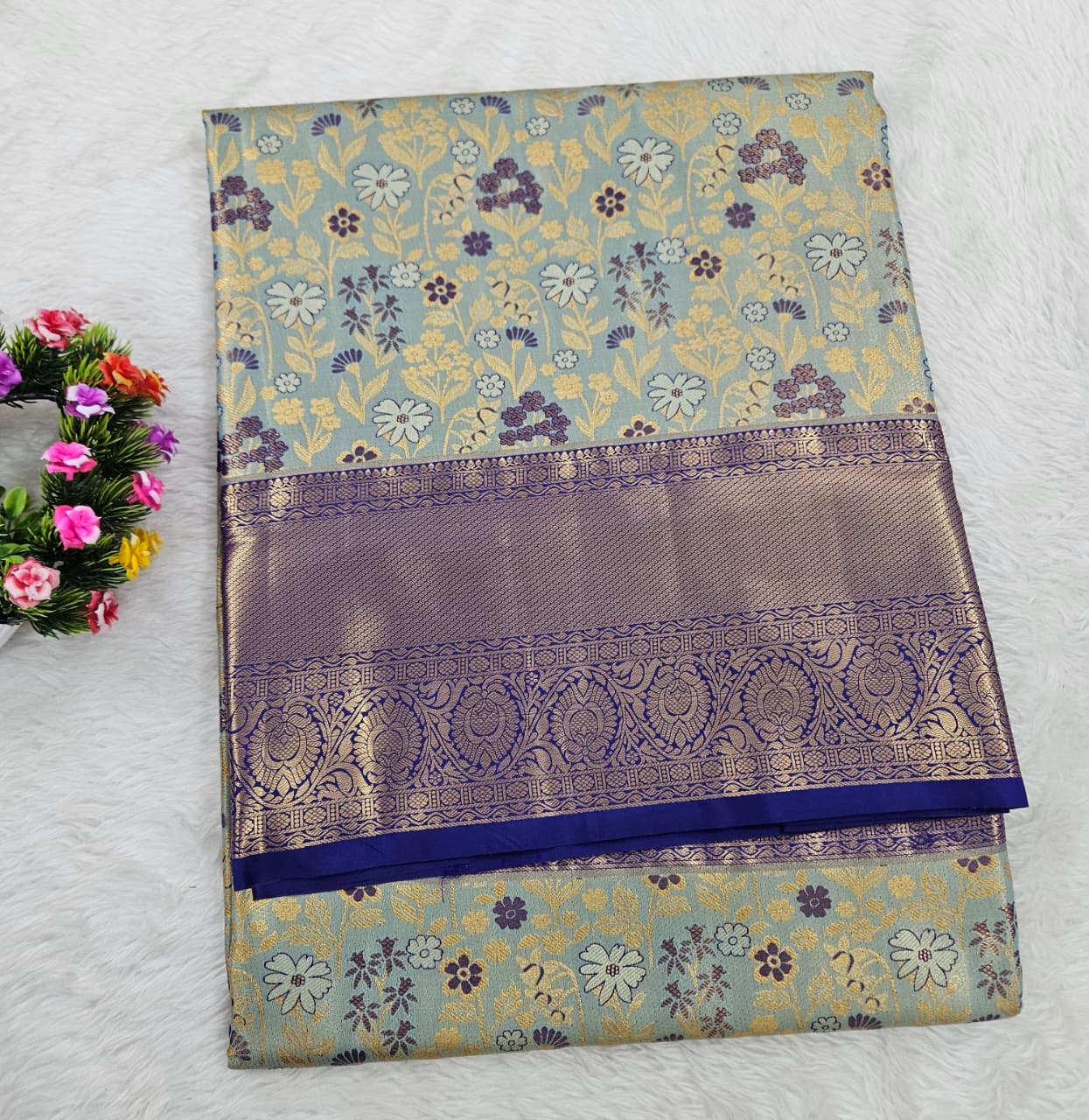 Semi kanchipattu saree