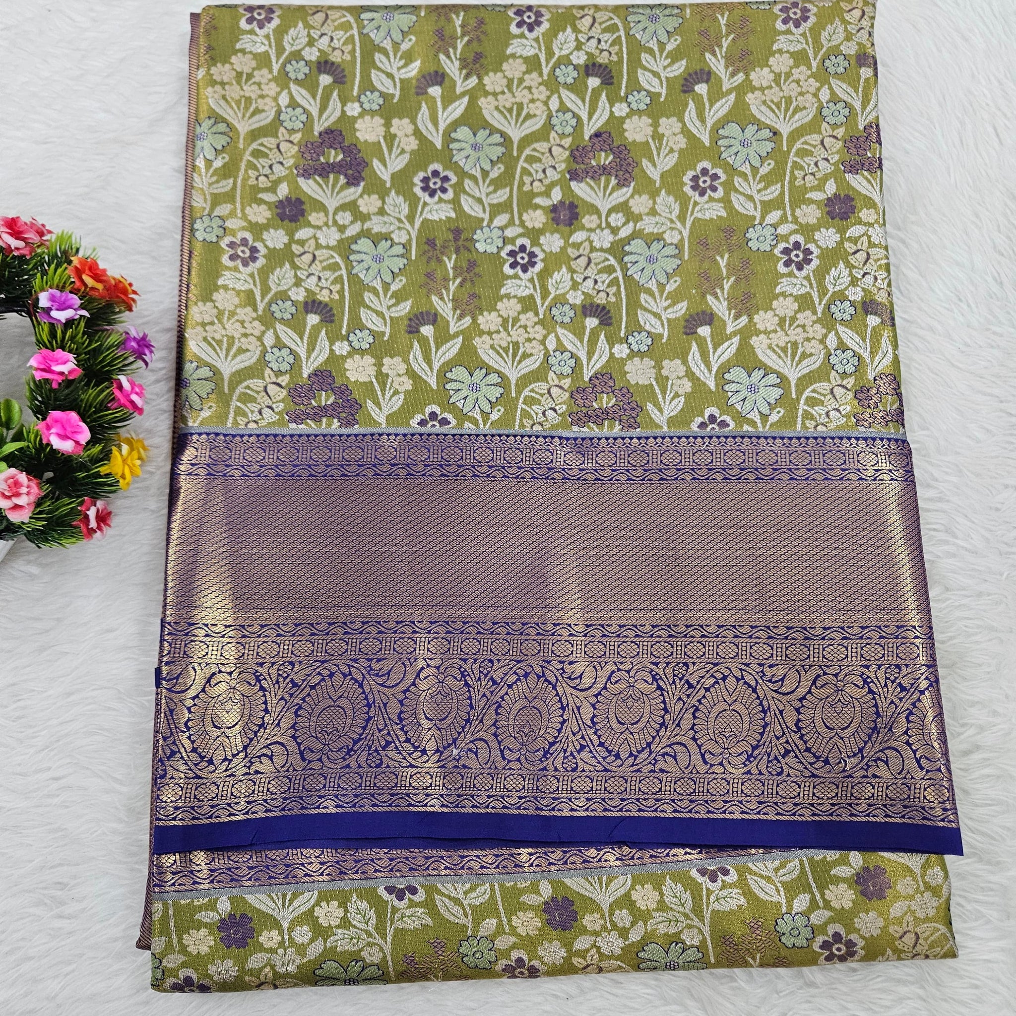 Semi kanchipattu saree
