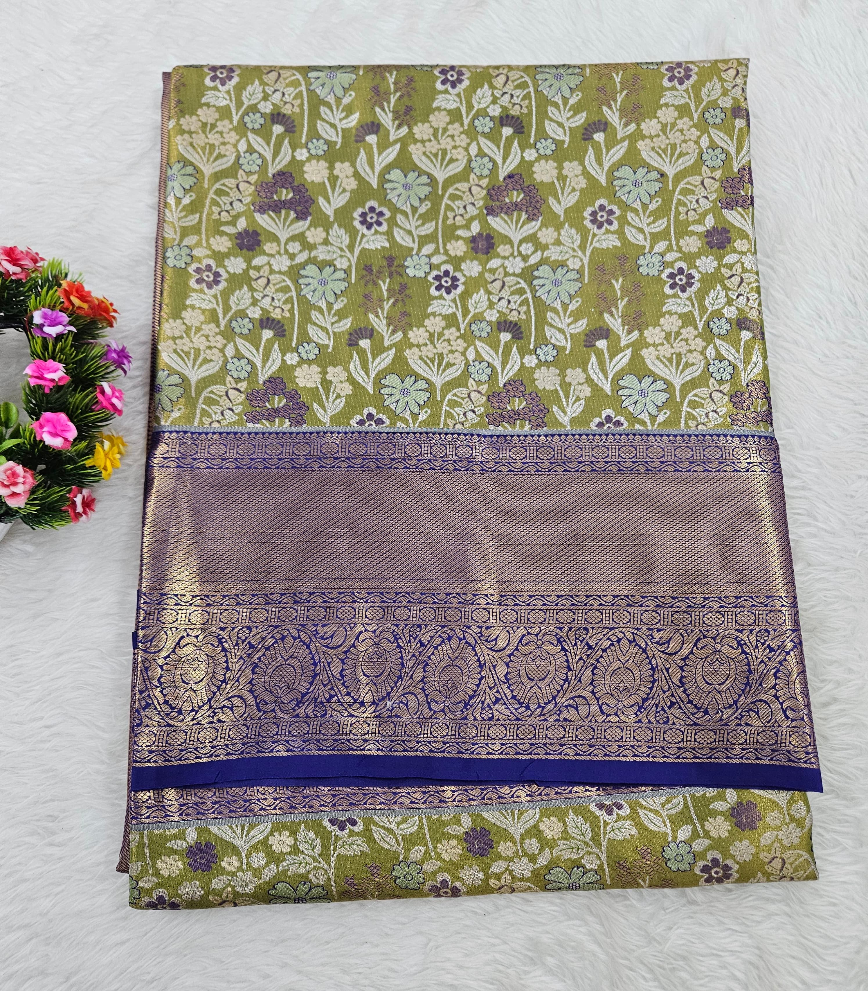 Semi kanchipattu saree