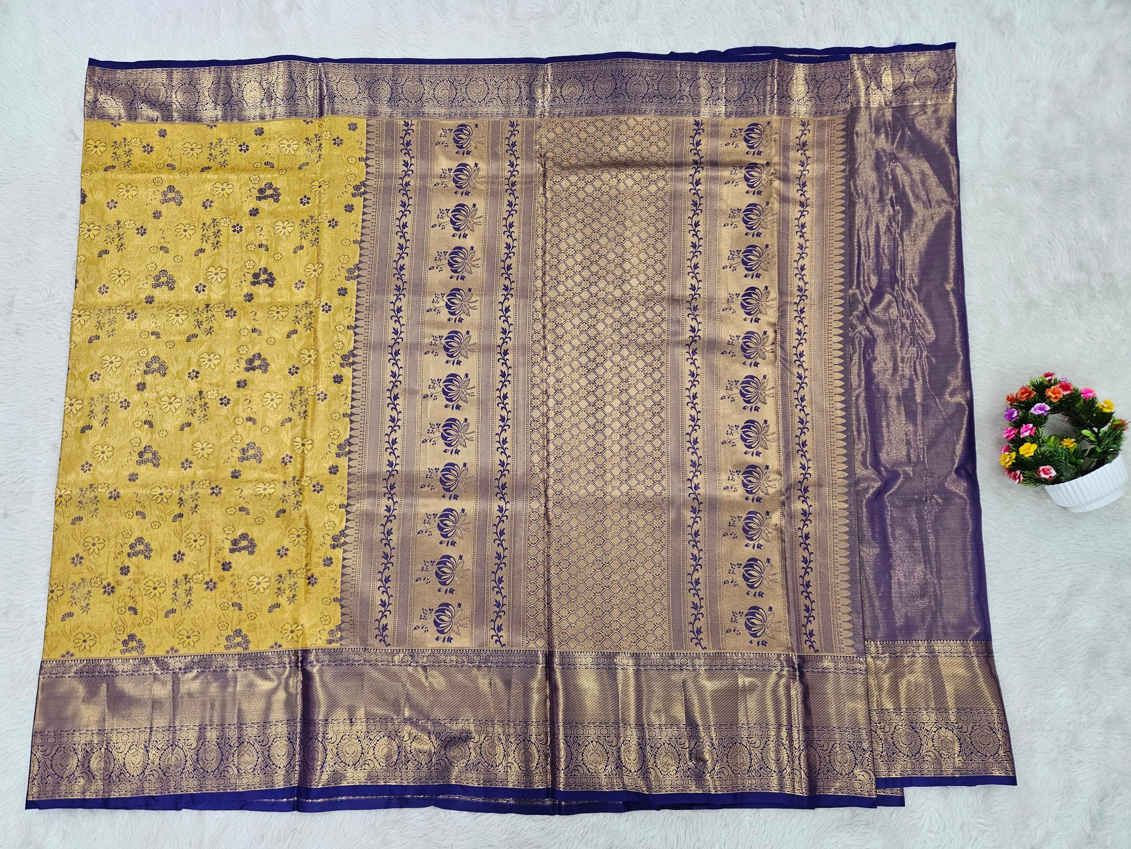 Semi kanchipattu saree