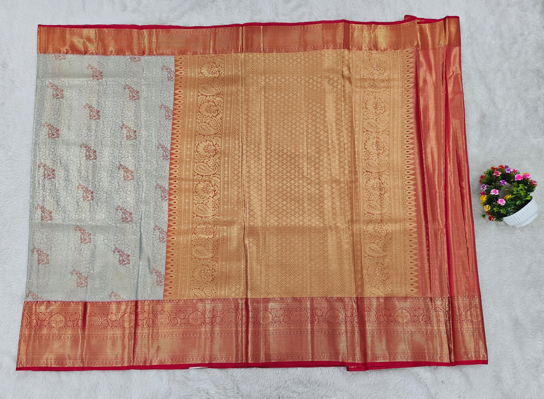 Semi kanchipattu saree