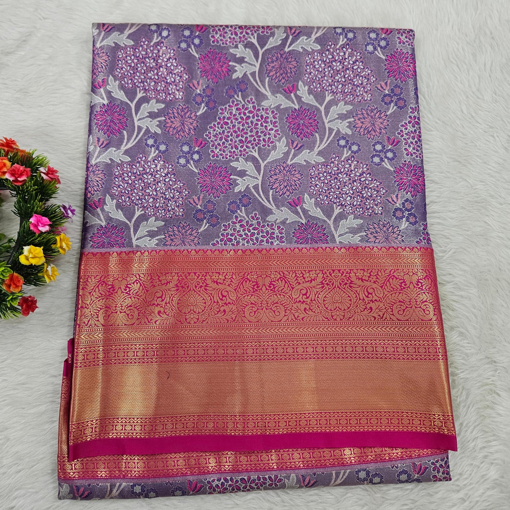 Semi kanchipattu saree